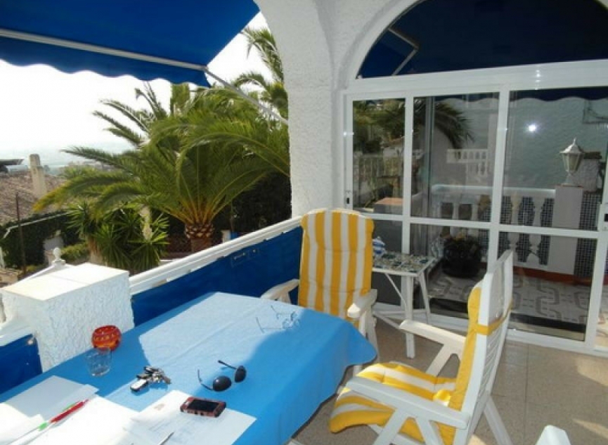 Resale - House -
Caleta de Vélez