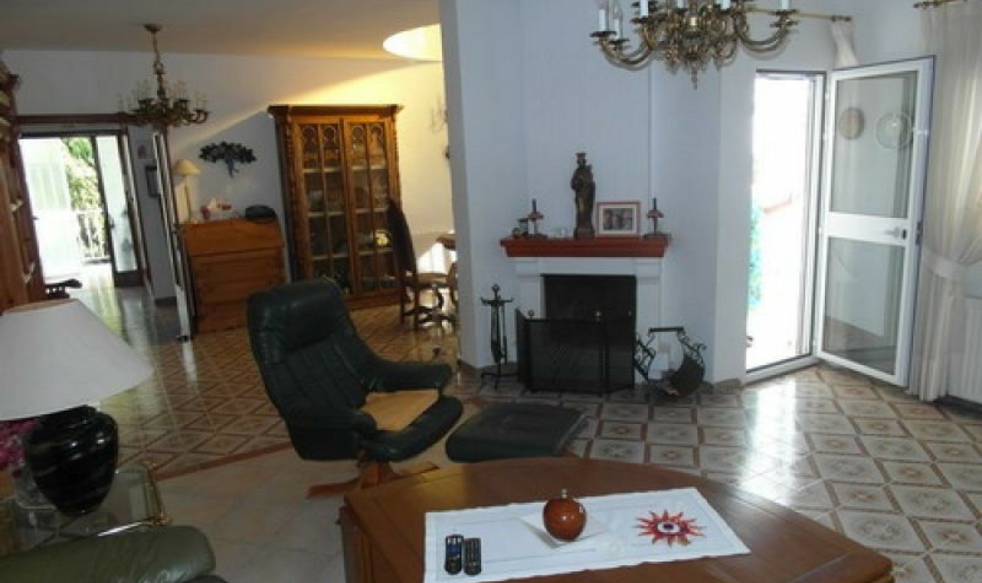 Resale - House -
Caleta de Vélez