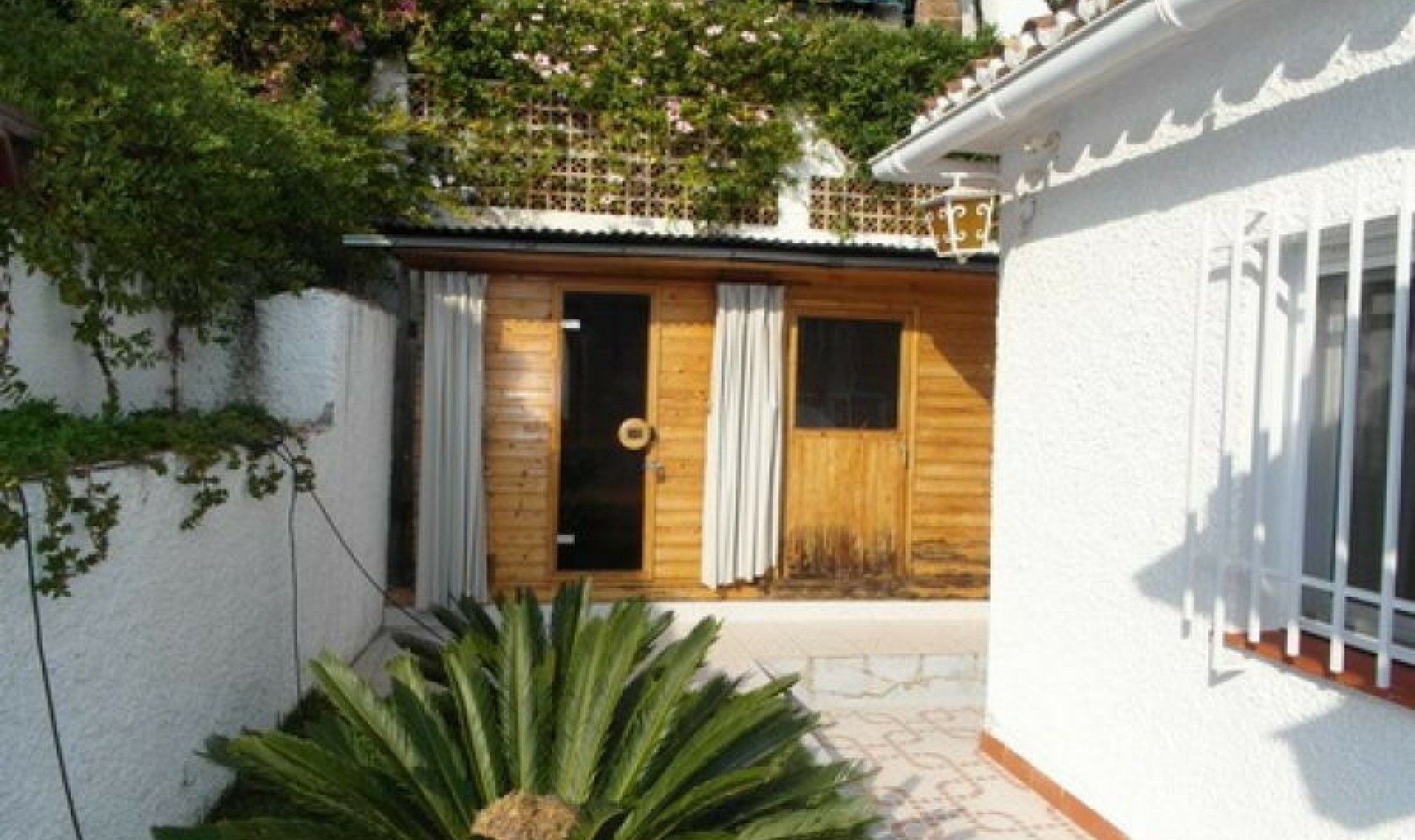 Resale - House -
Caleta de Vélez