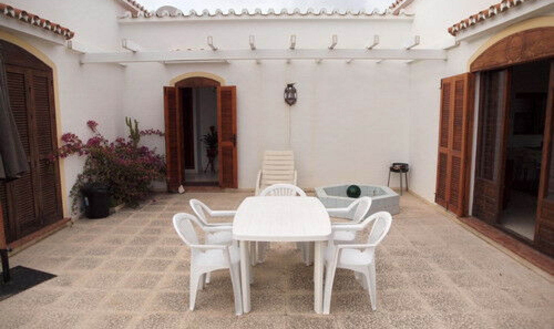Resale - House -
Caleta de Vélez