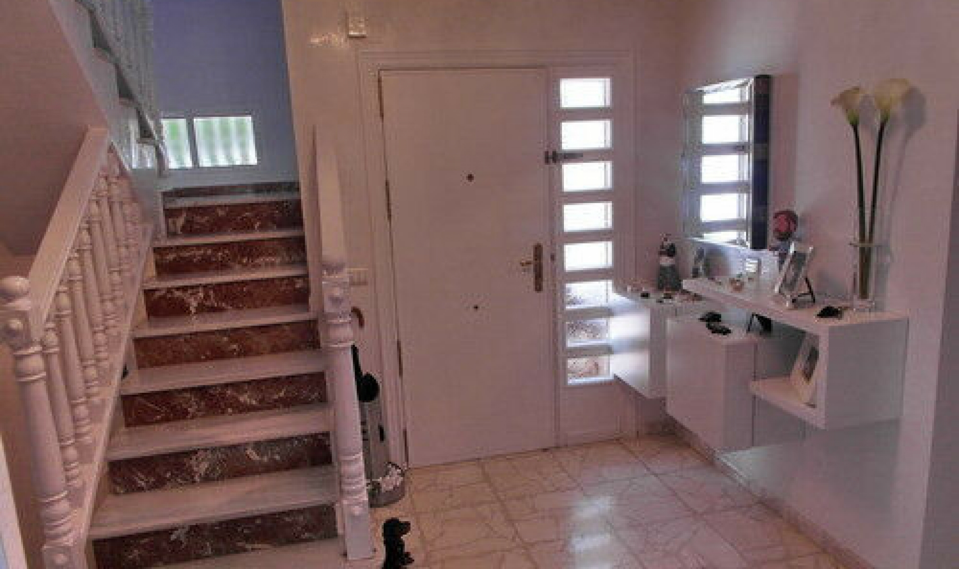 Resale - House -
Caleta de Vélez