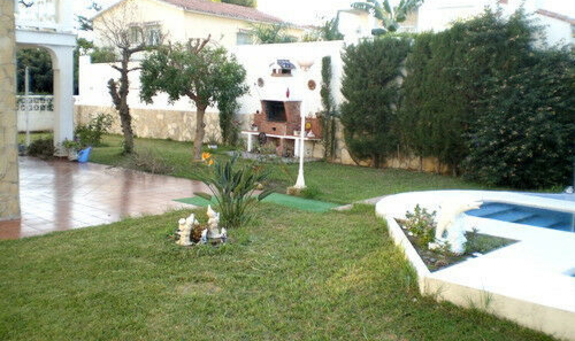 Resale - House -
Caleta de Vélez