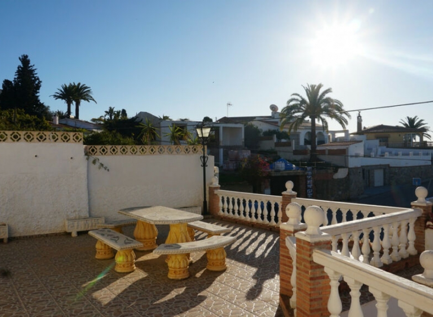 Resale - House -
Caleta de Vélez