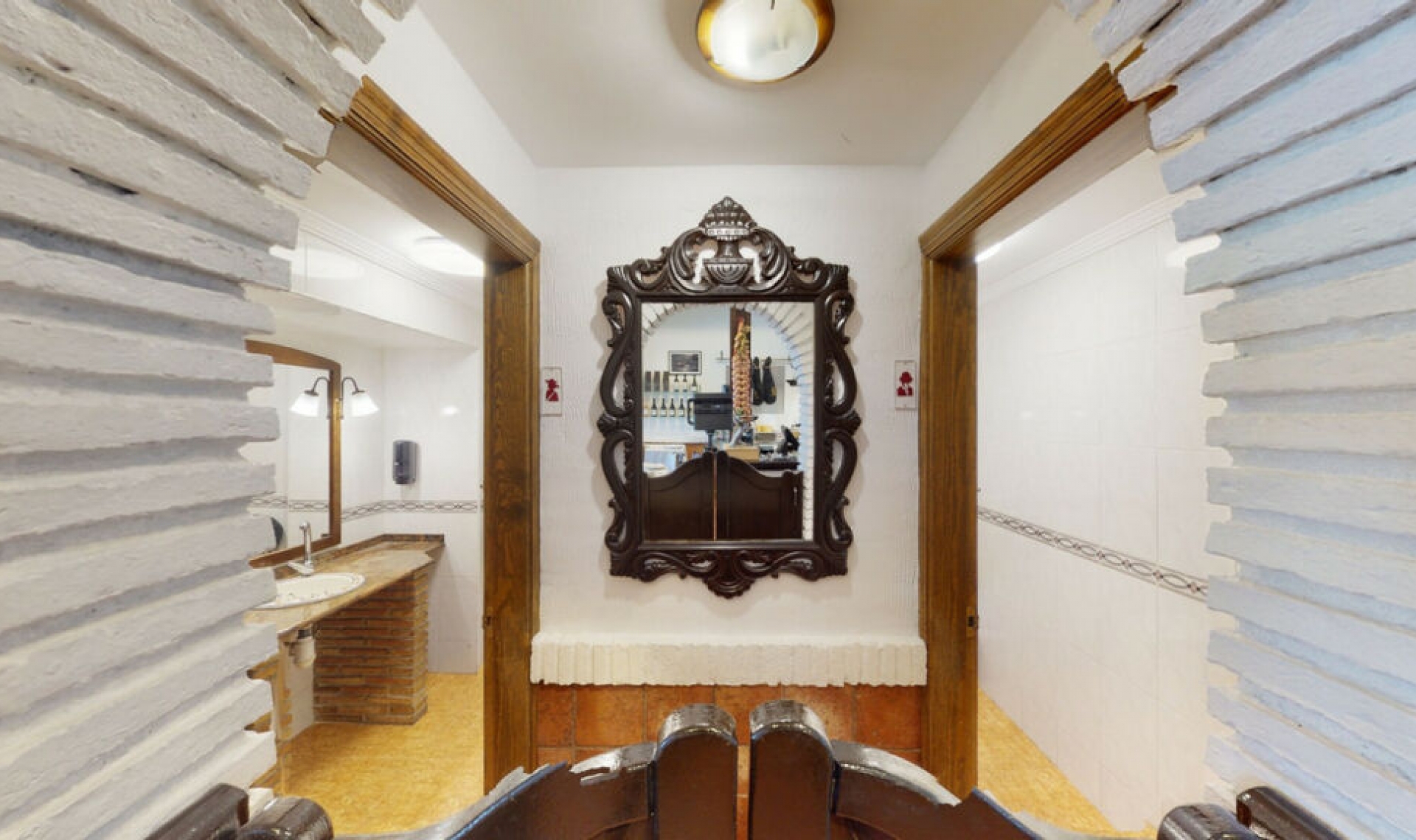 Resale - House -
Caleta de Vélez