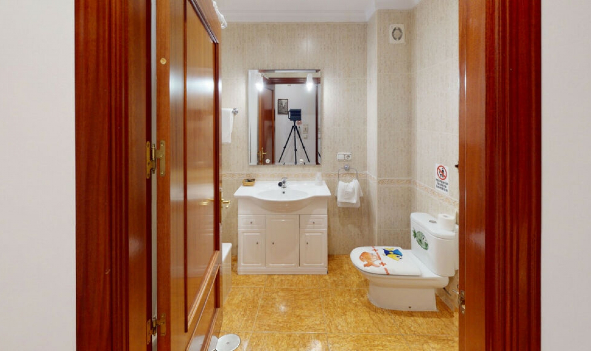 Resale - House -
Caleta de Vélez