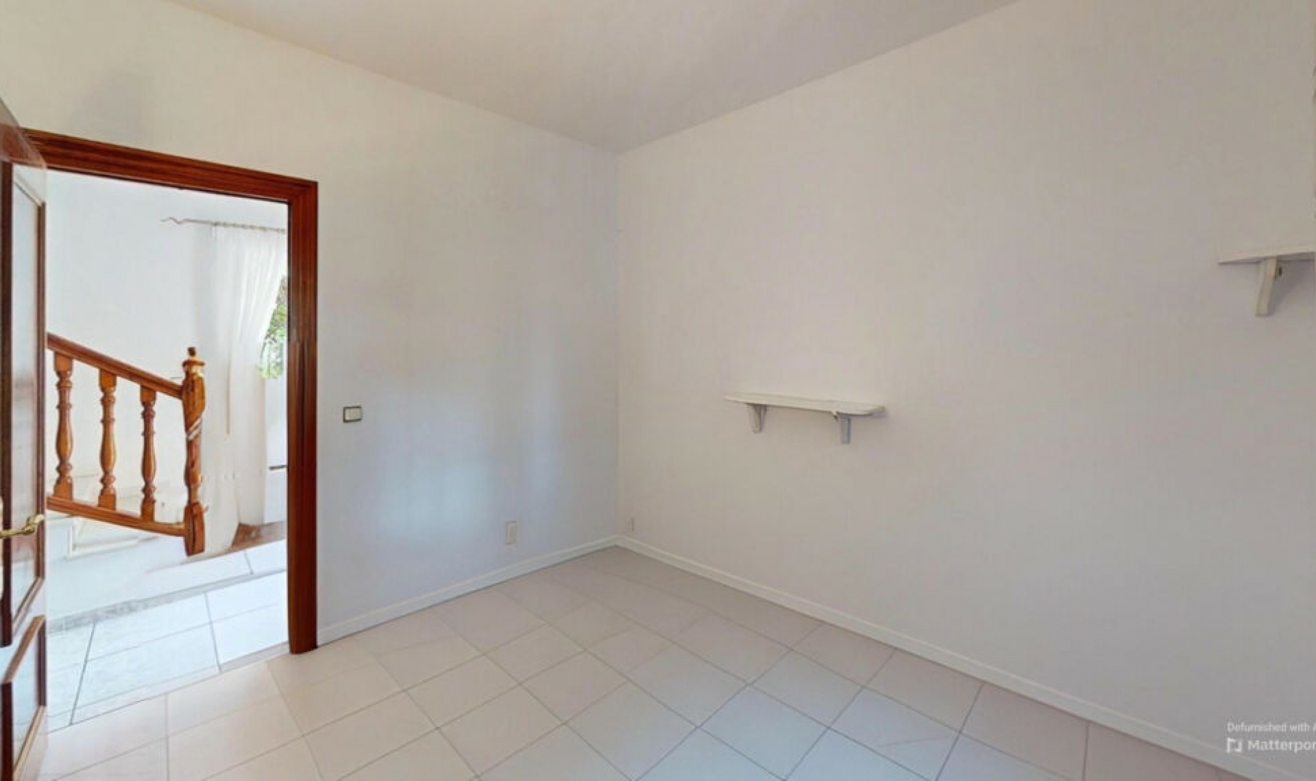 Resale - House -
Caleta de Vélez