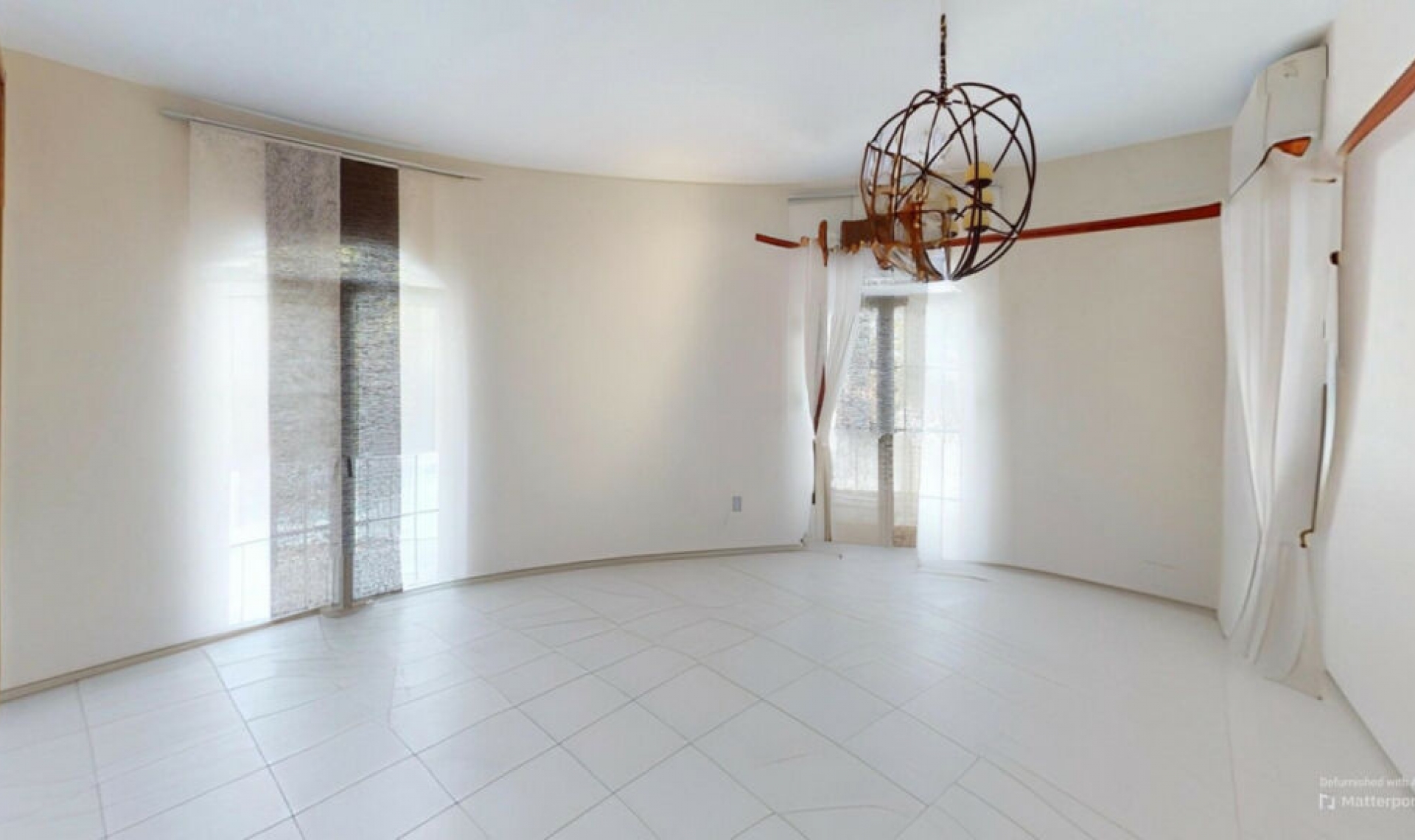 Resale - House -
Caleta de Vélez