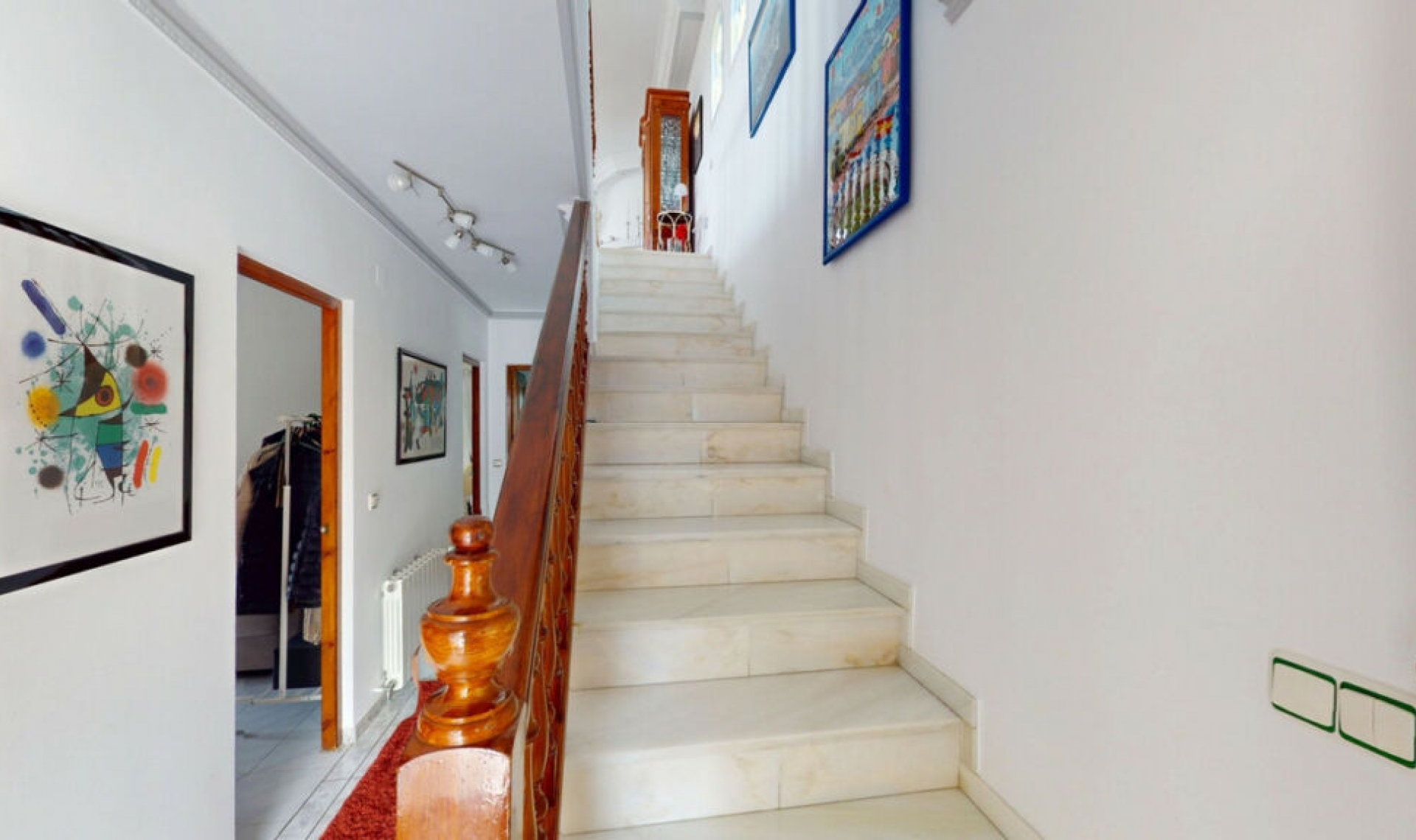 Resale - House -
Caleta de Vélez