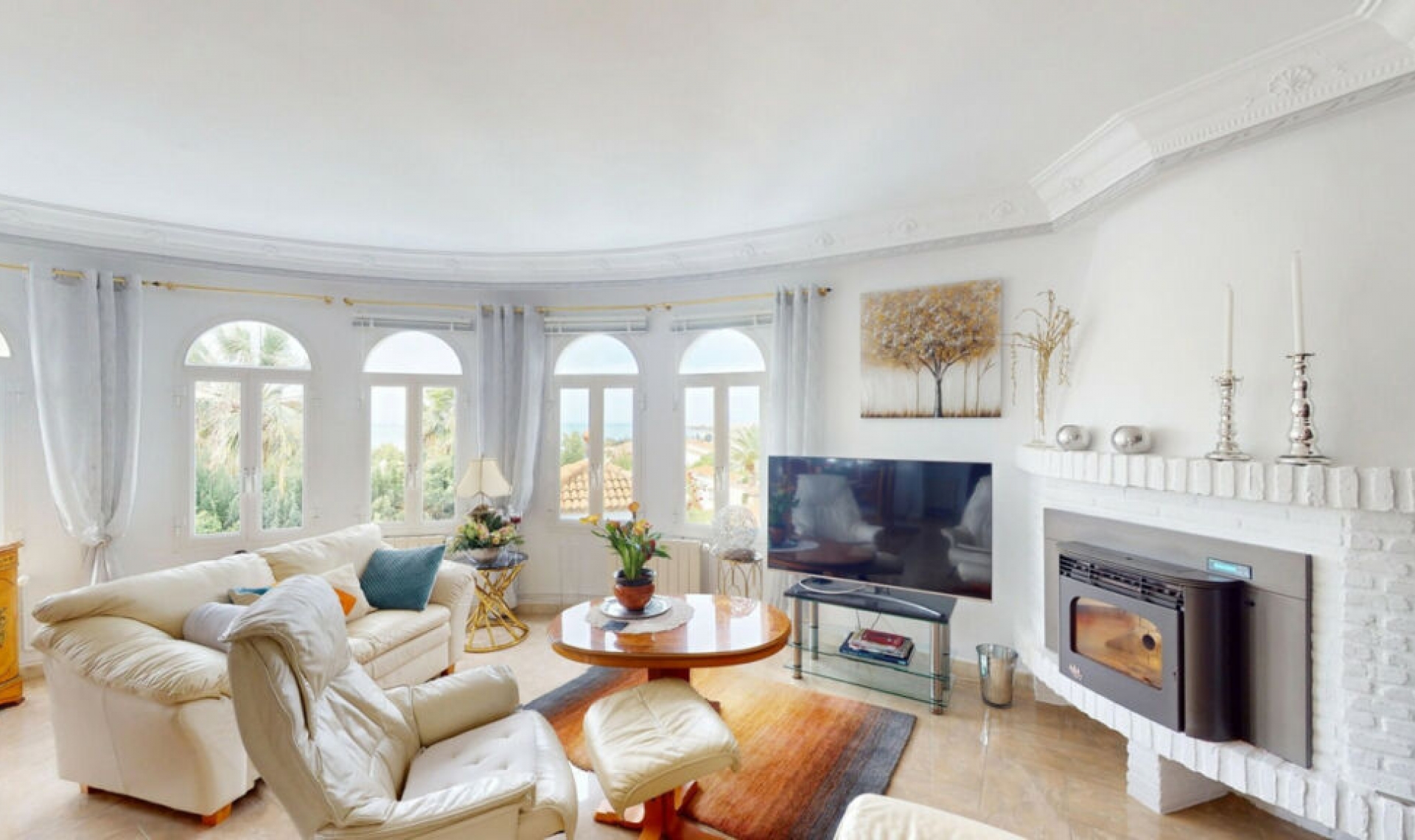 Resale - House -
Caleta de Vélez