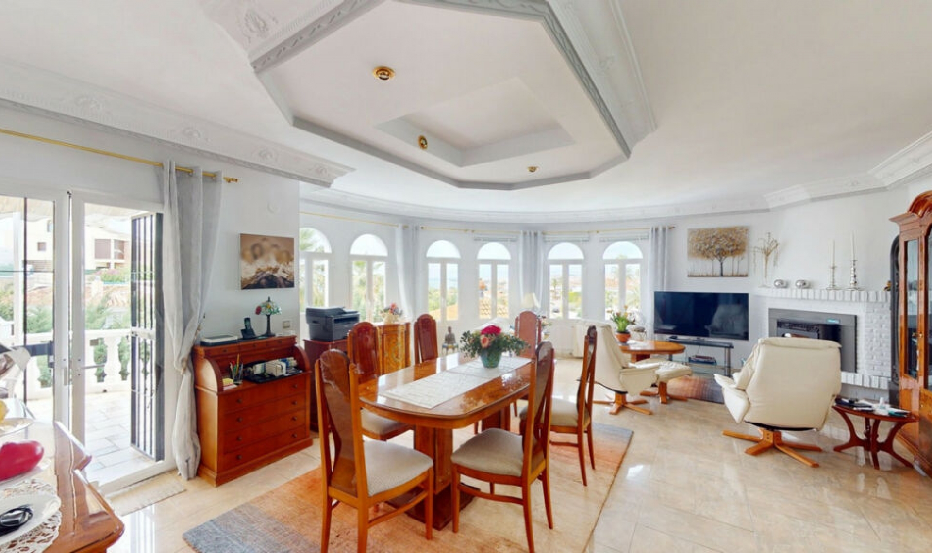 Resale - House -
Caleta de Vélez