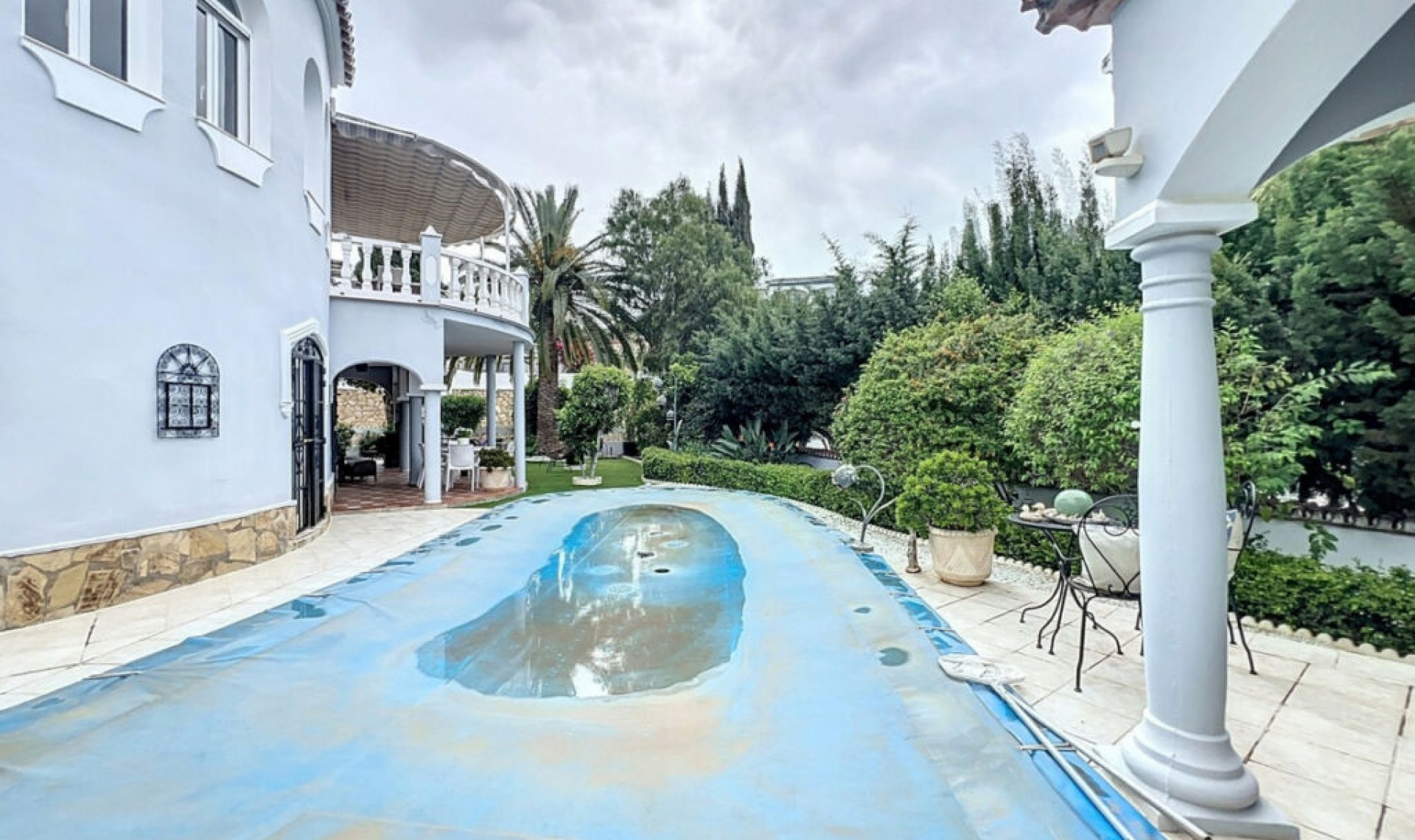 Resale - House -
Caleta de Vélez