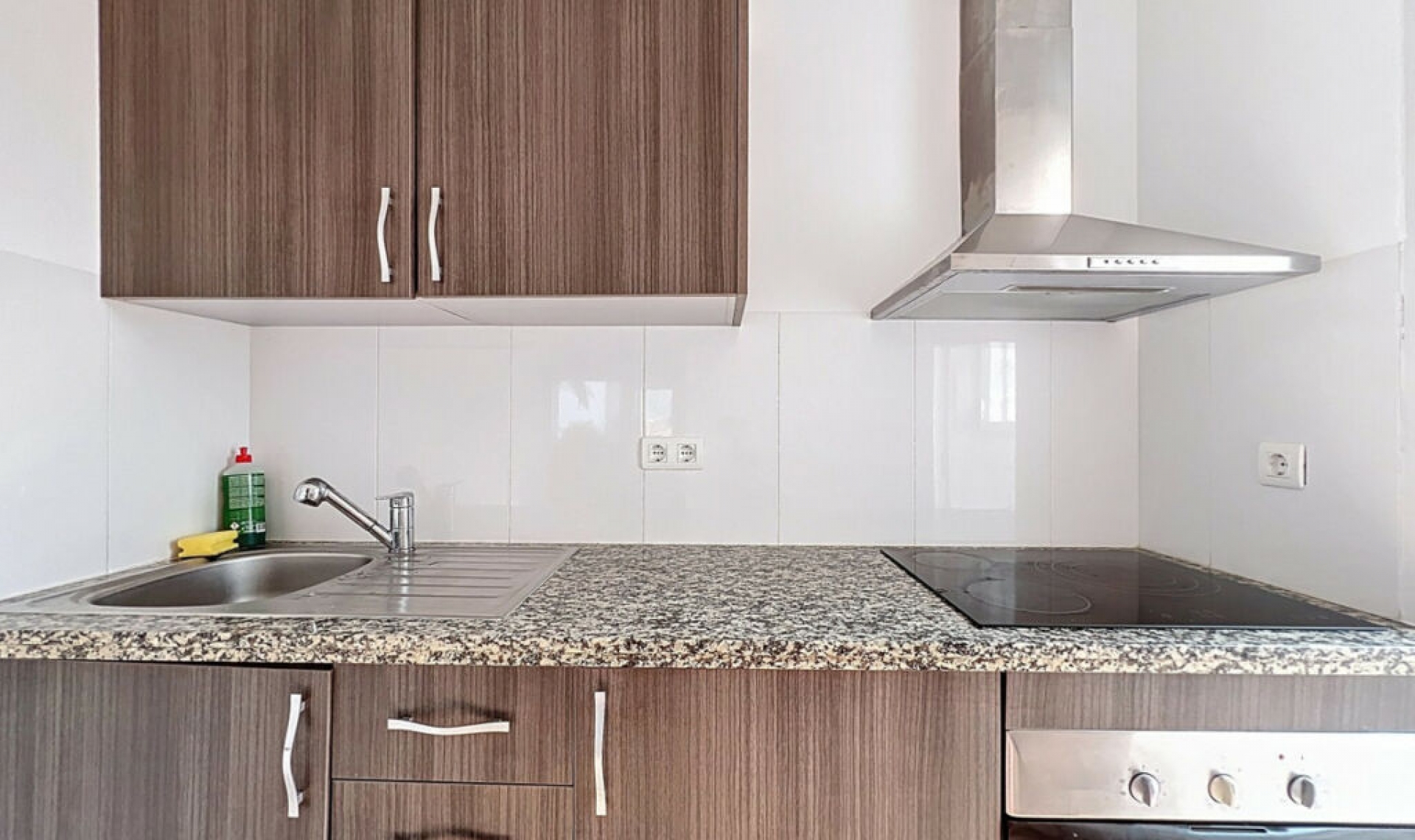 Resale - House -
Caleta de Vélez