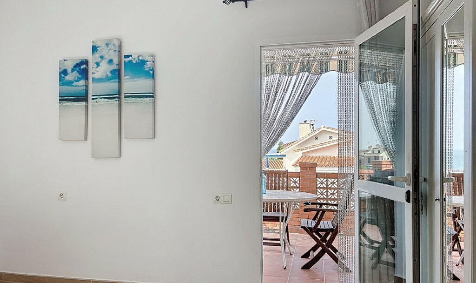 Resale - House -
Caleta de Vélez