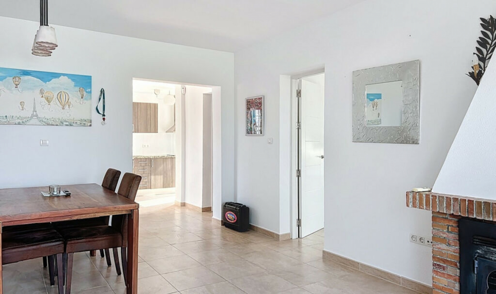 Resale - House -
Caleta de Vélez