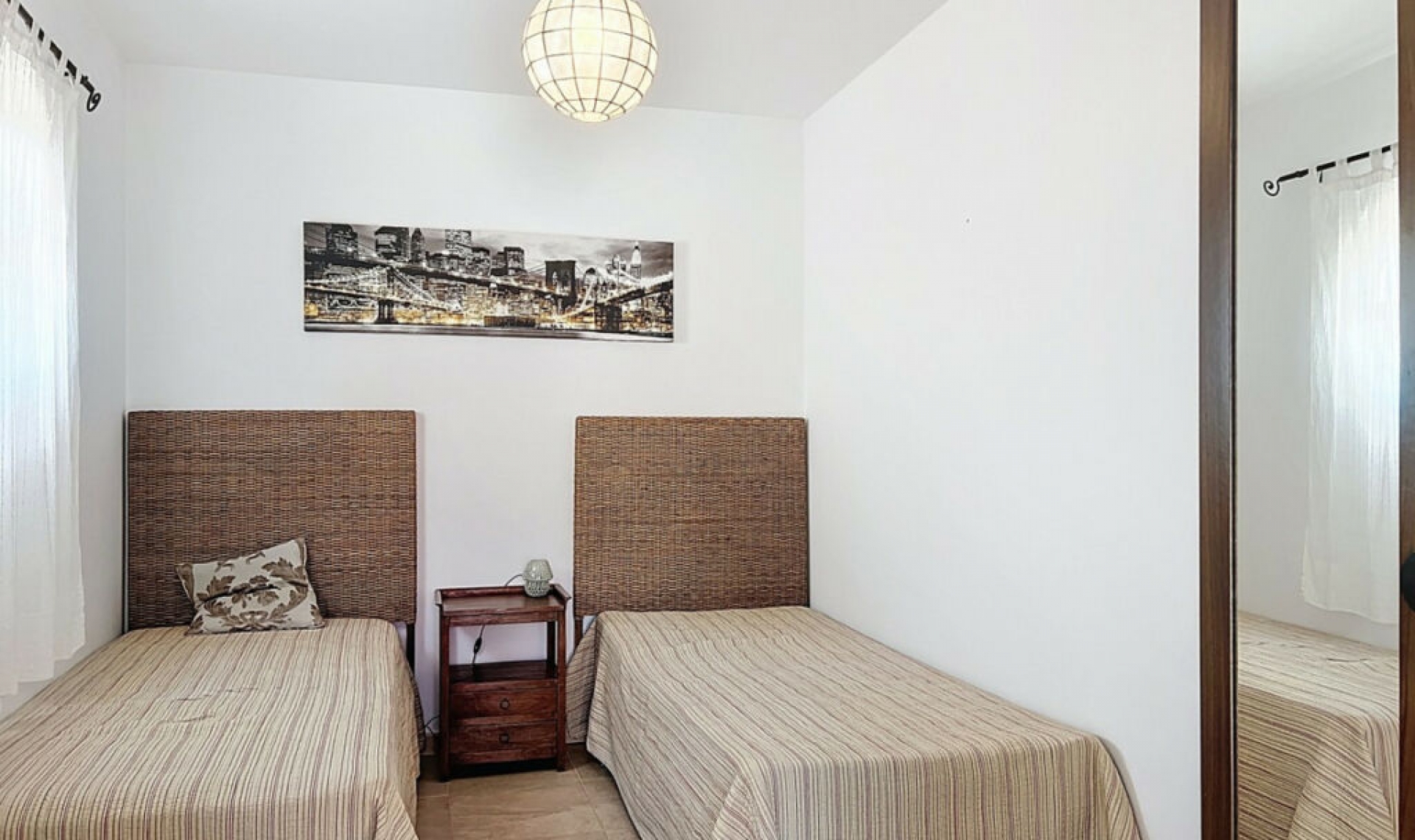 Resale - House -
Caleta de Vélez