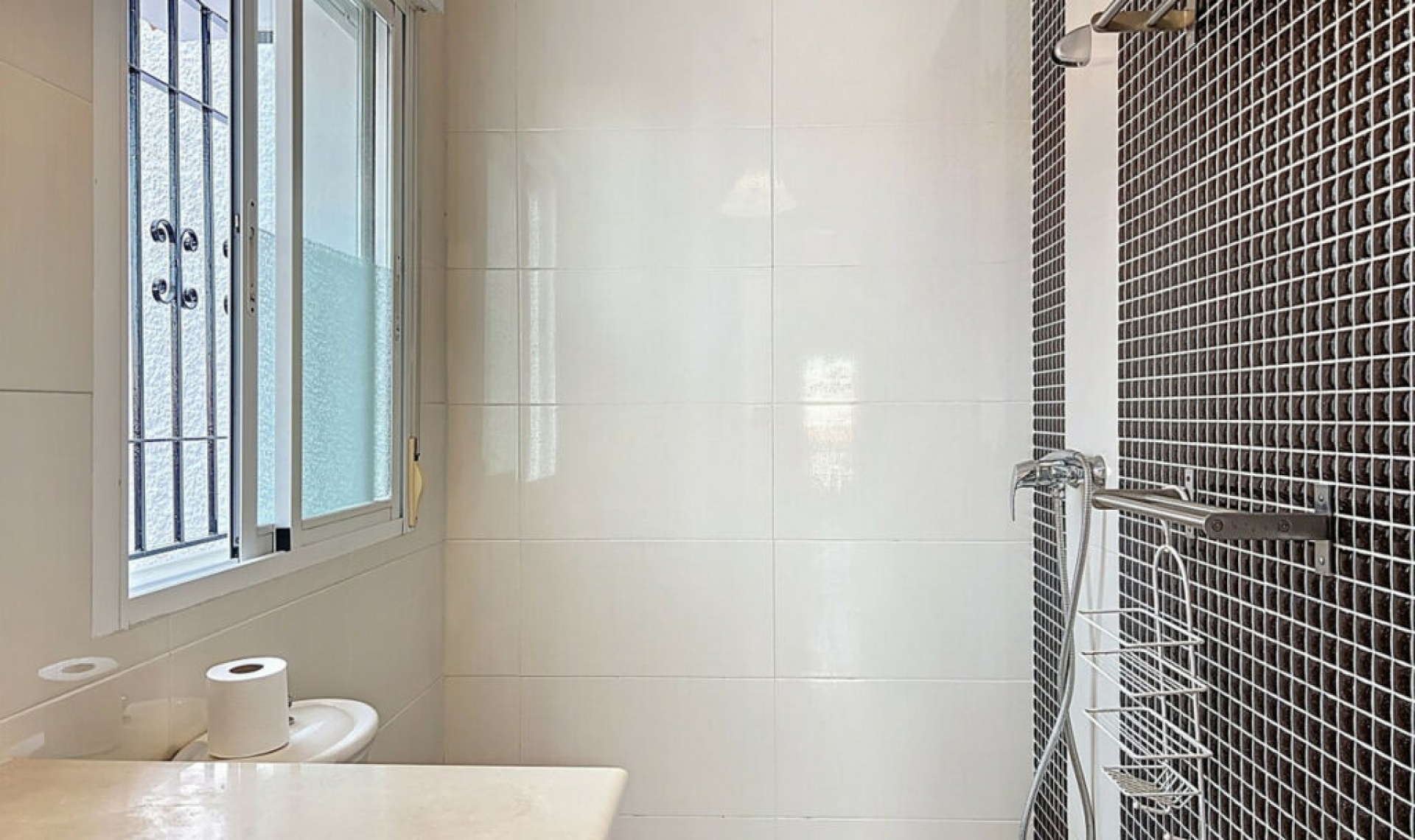 Resale - House -
Caleta de Vélez