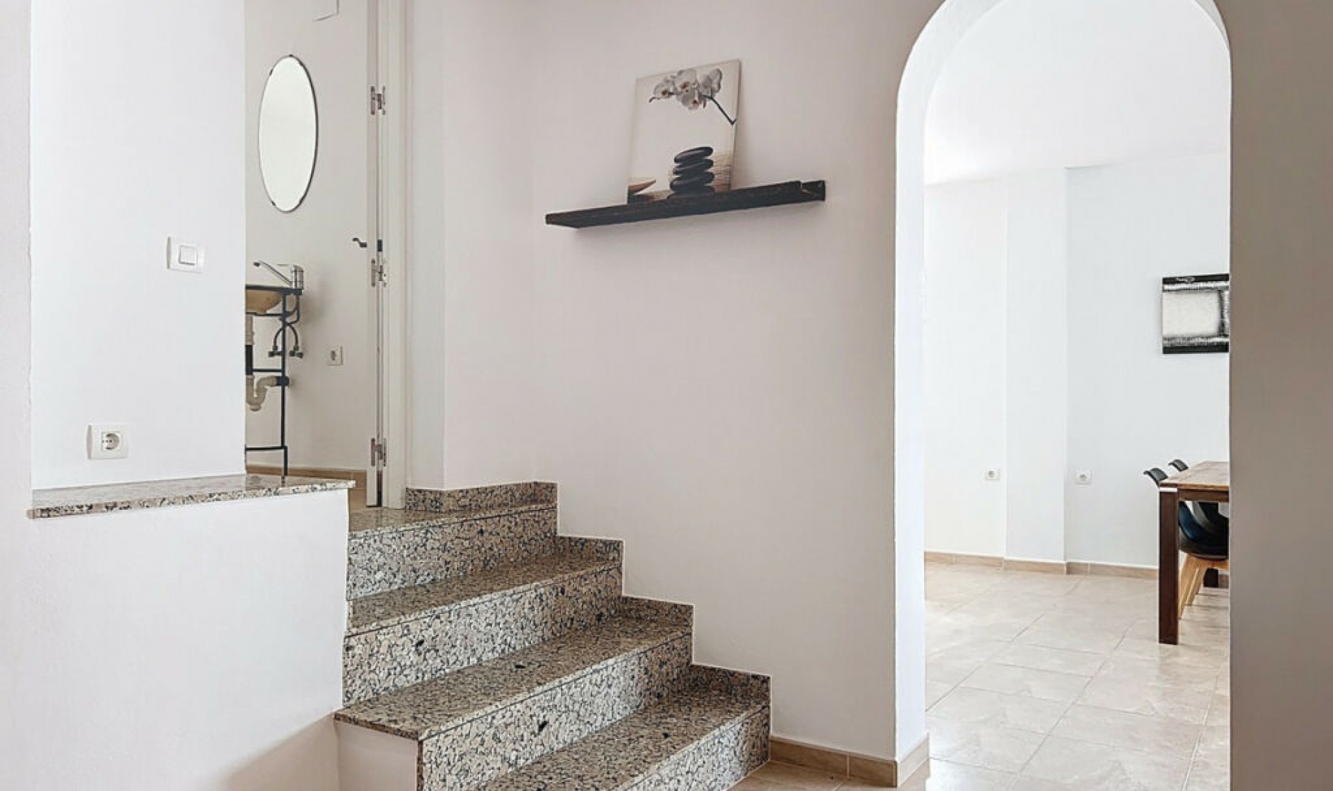 Resale - House -
Caleta de Vélez