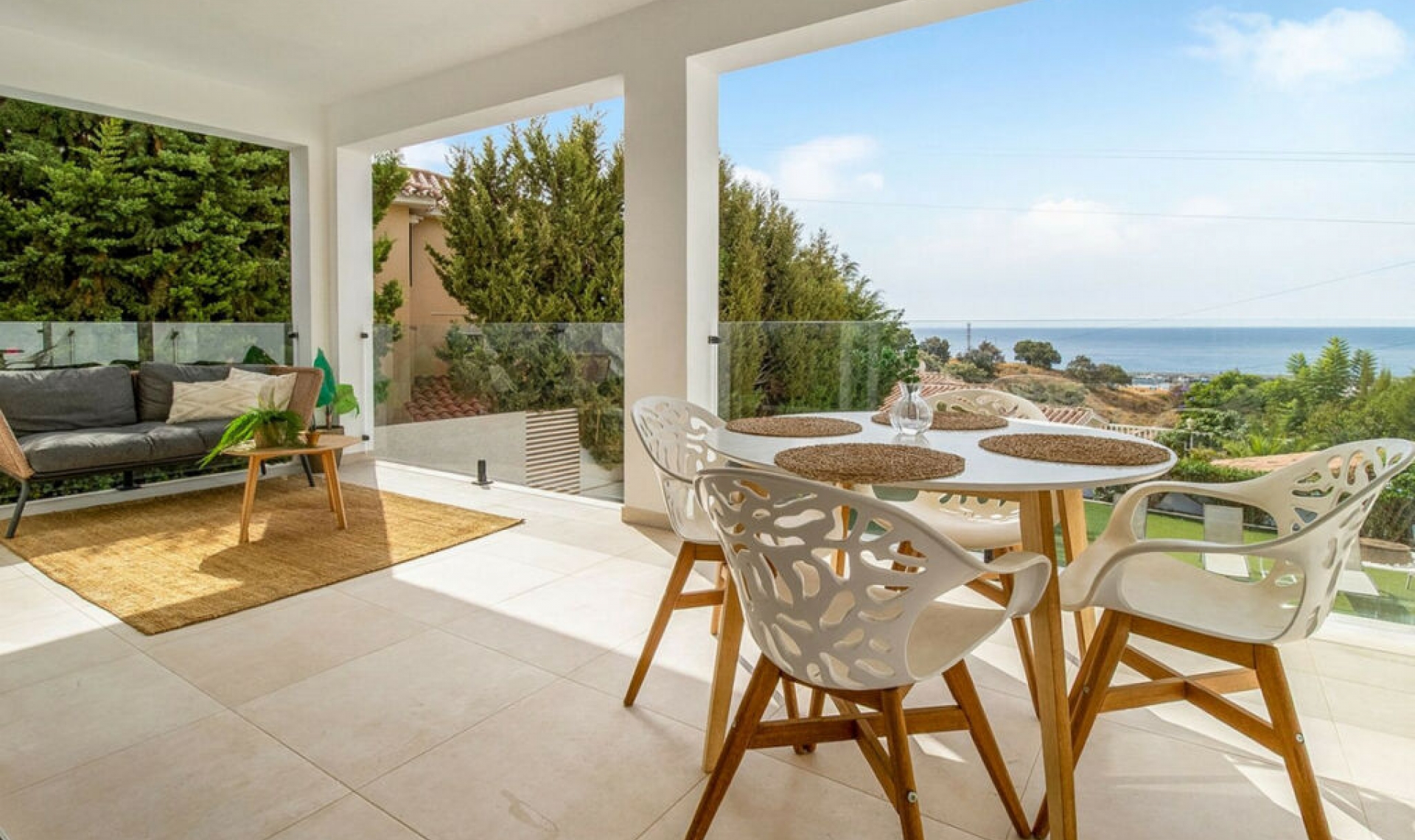 Resale - House -
Caleta de Vélez