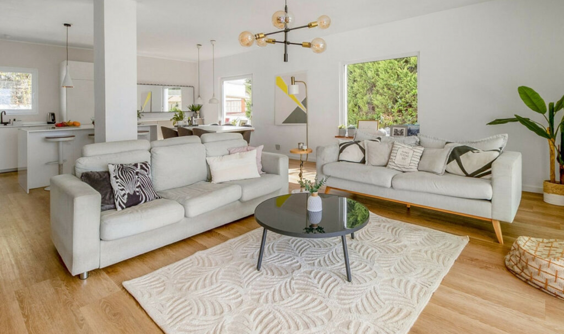 Resale - House -
Caleta de Vélez