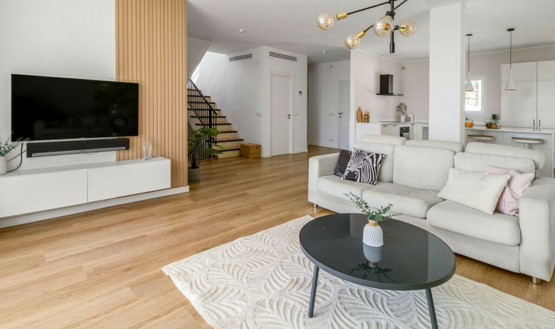 Resale - House -
Caleta de Vélez