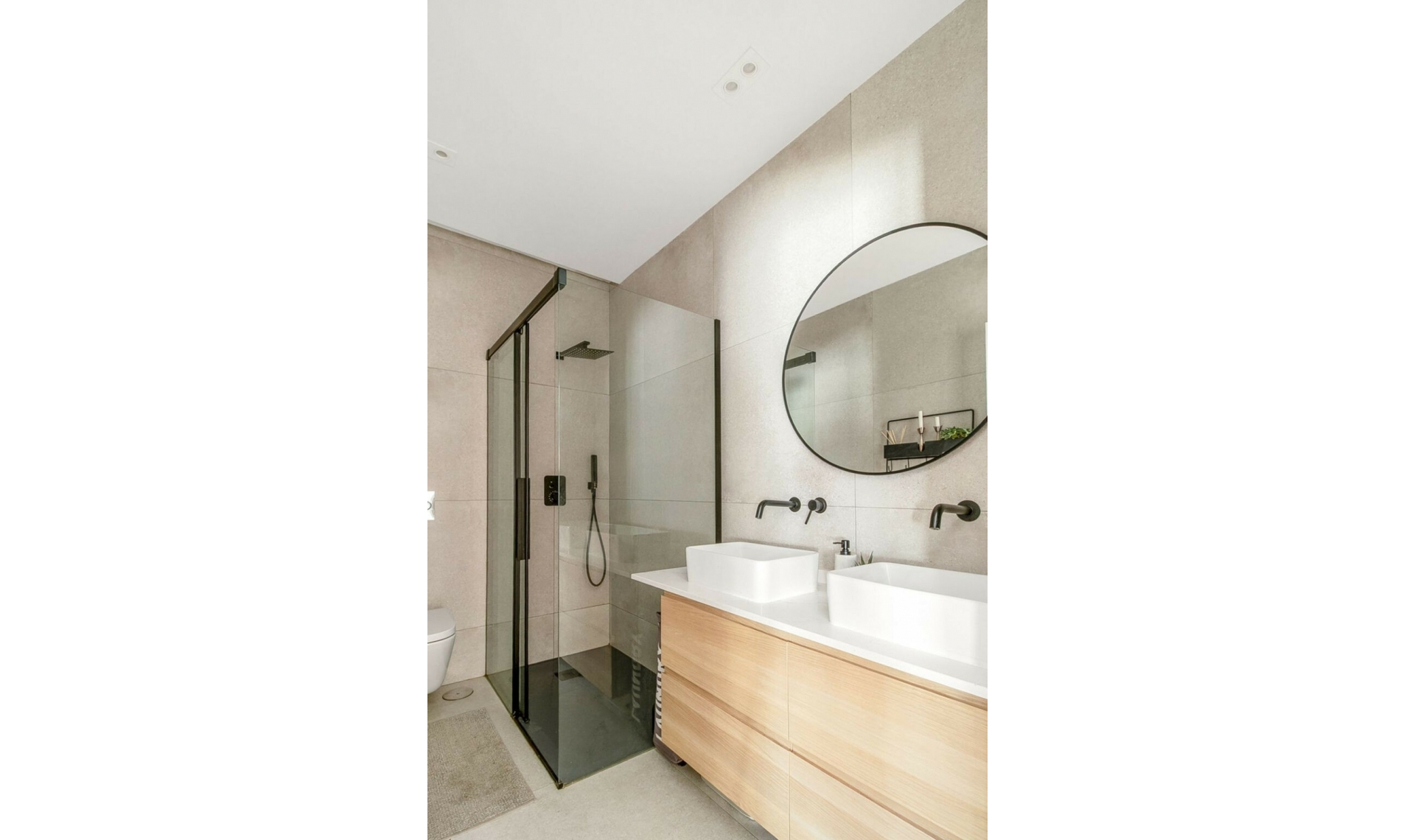 Resale - House -
Caleta de Vélez