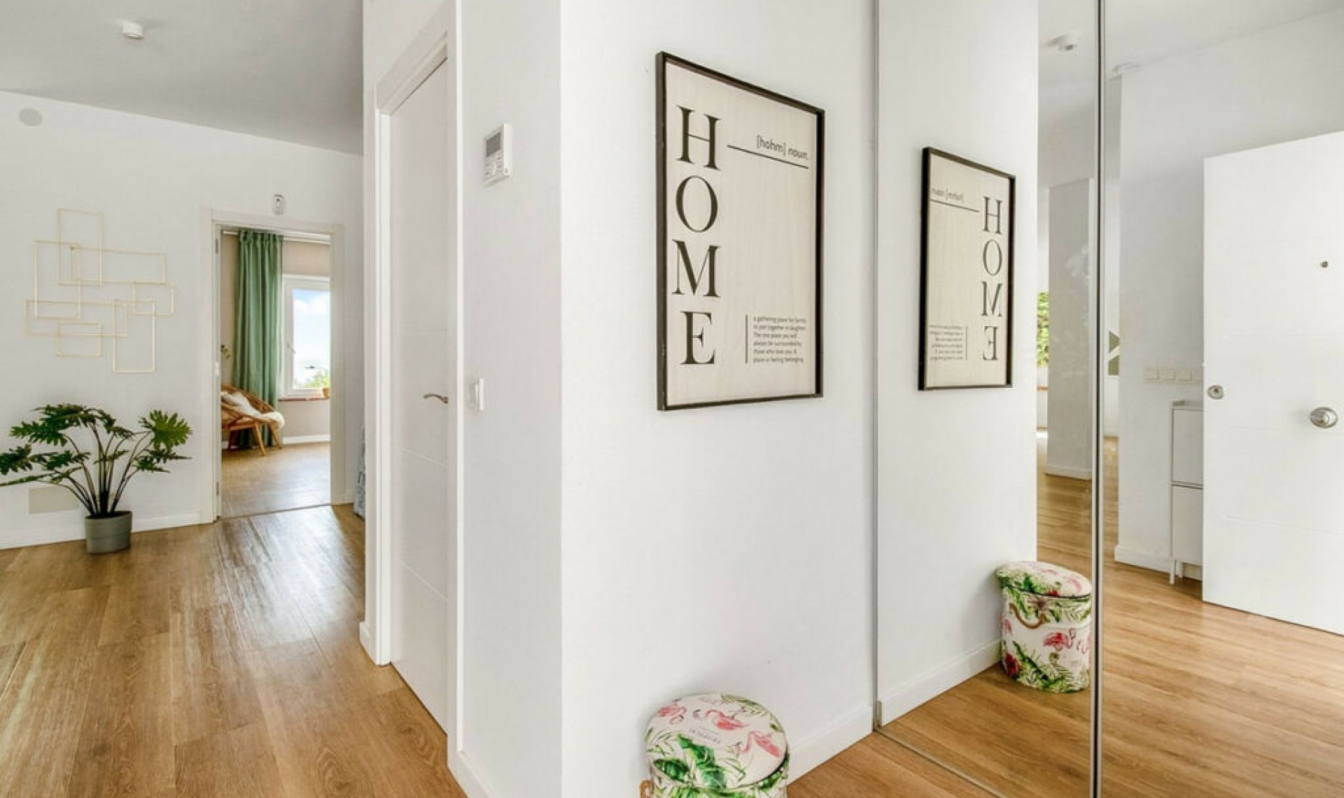 Resale - House -
Caleta de Vélez