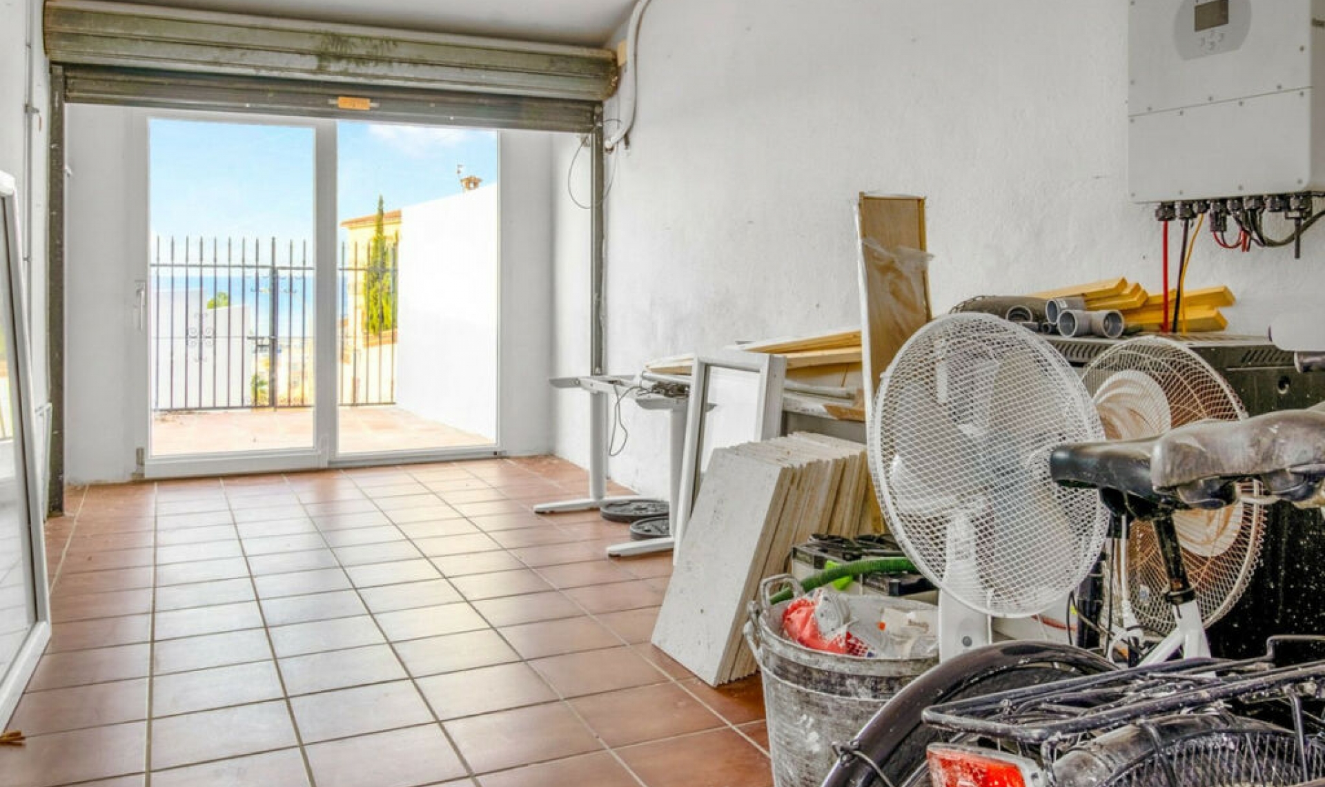 Resale - House -
Caleta de Vélez