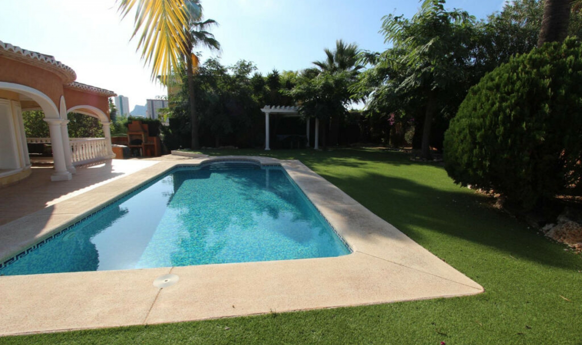 Resale - House -
Calpe