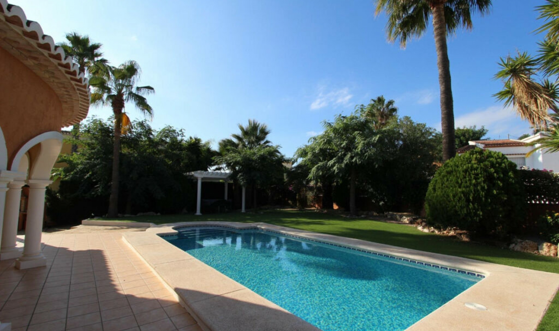 Resale - House -
Calpe