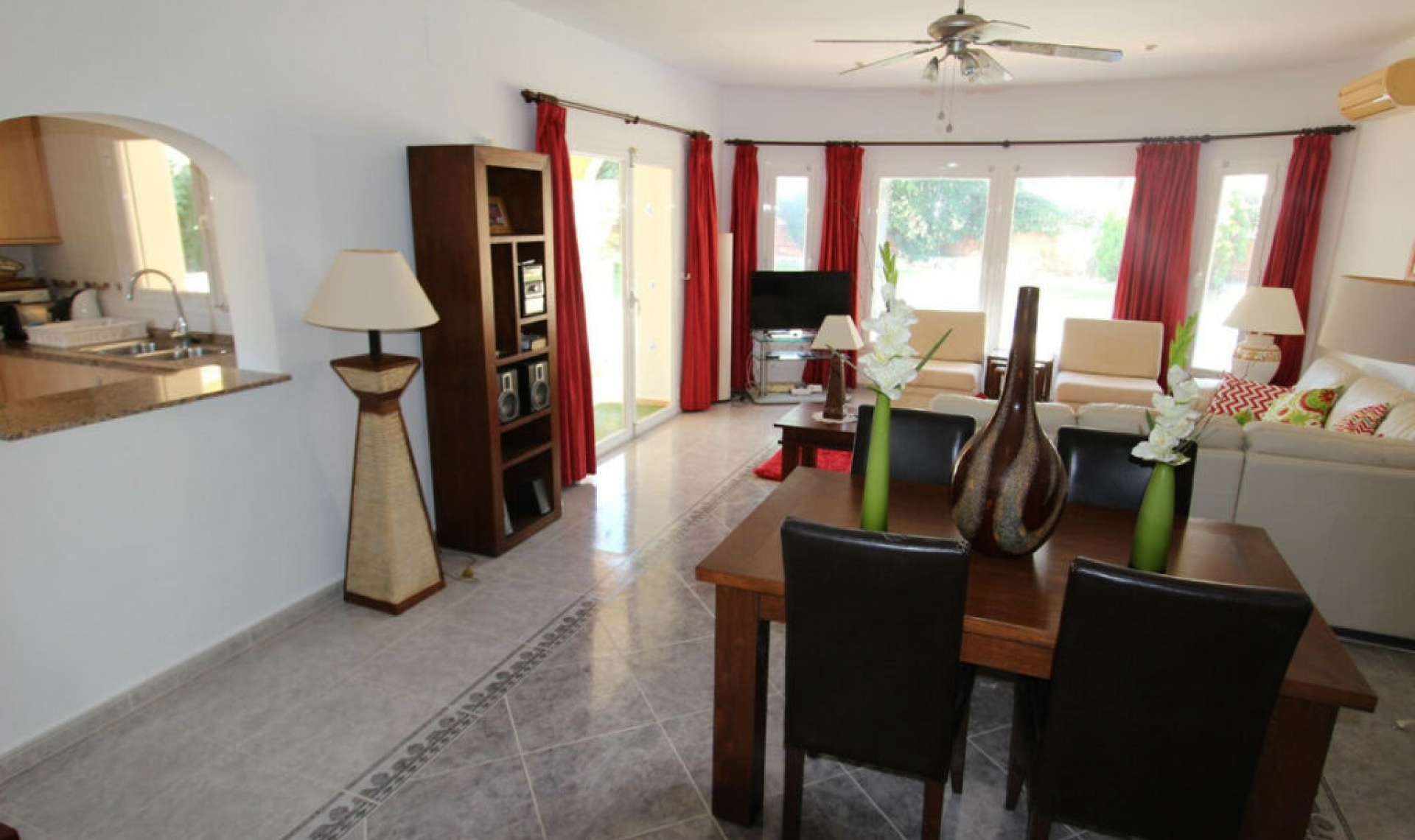 Resale - House -
Calpe