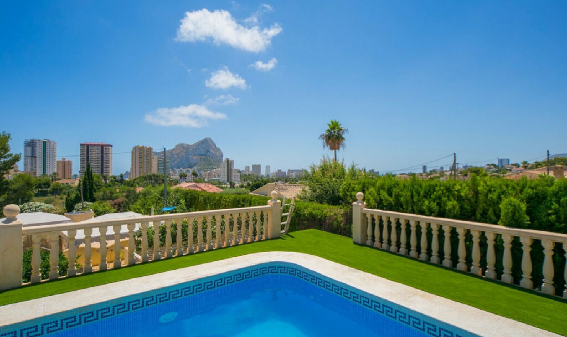 Resale - House -
Calpe