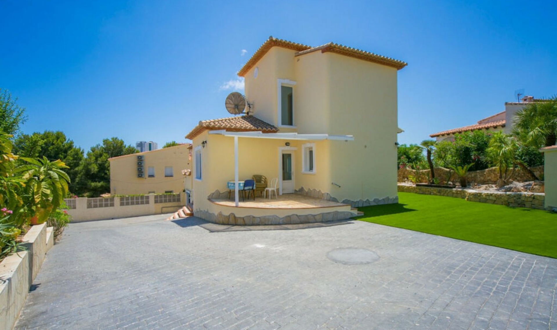 Resale - House -
Calpe