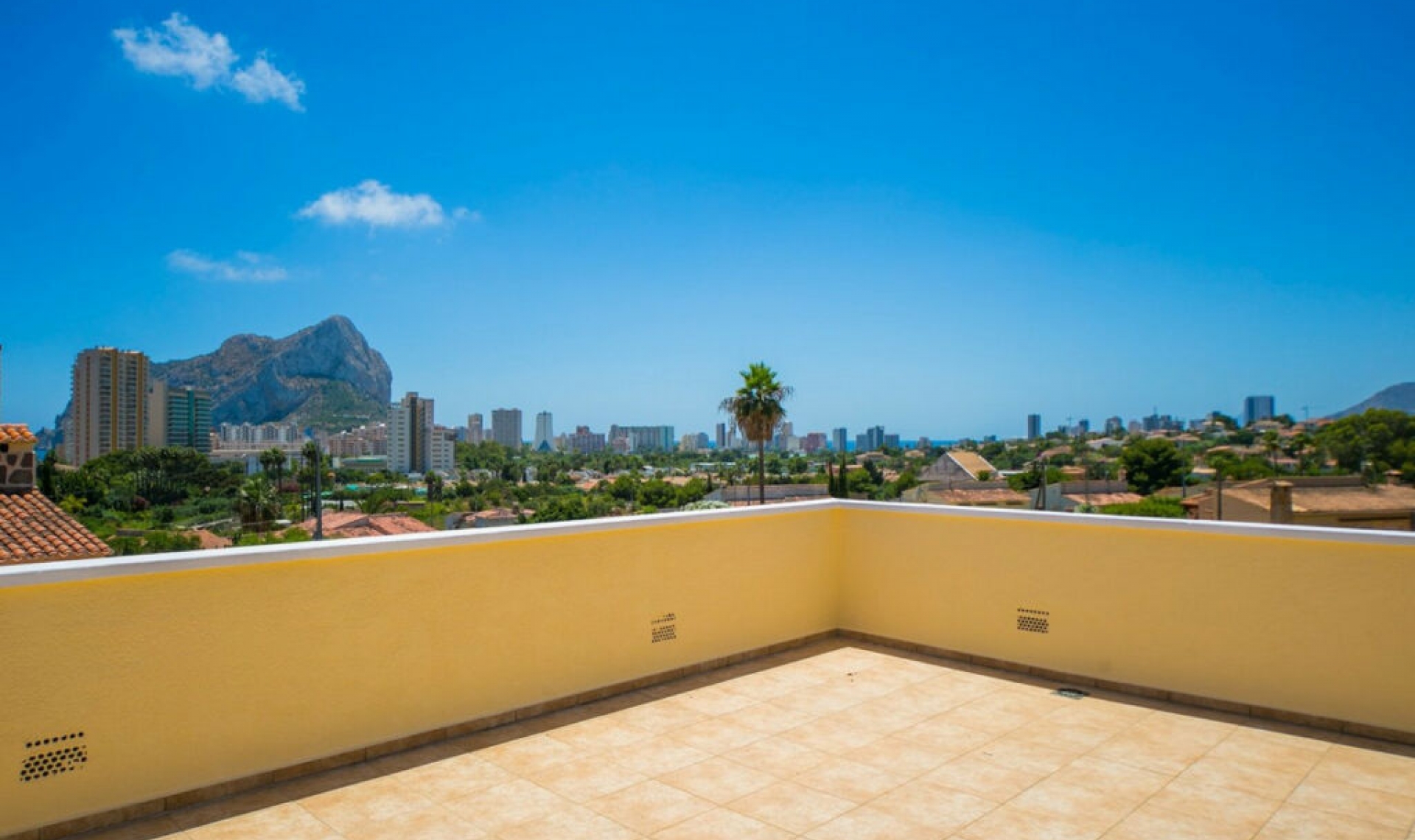 Resale - House -
Calpe
