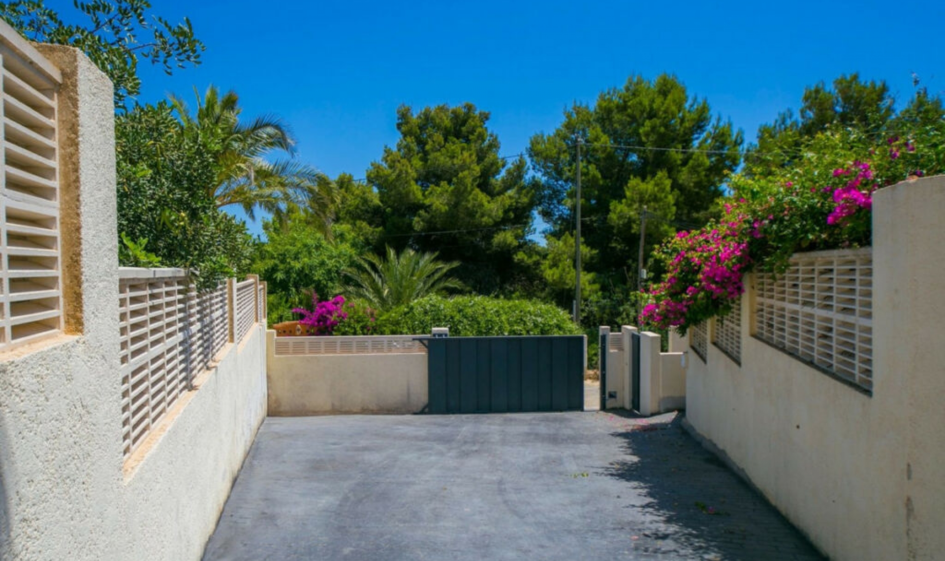 Resale - House -
Calpe