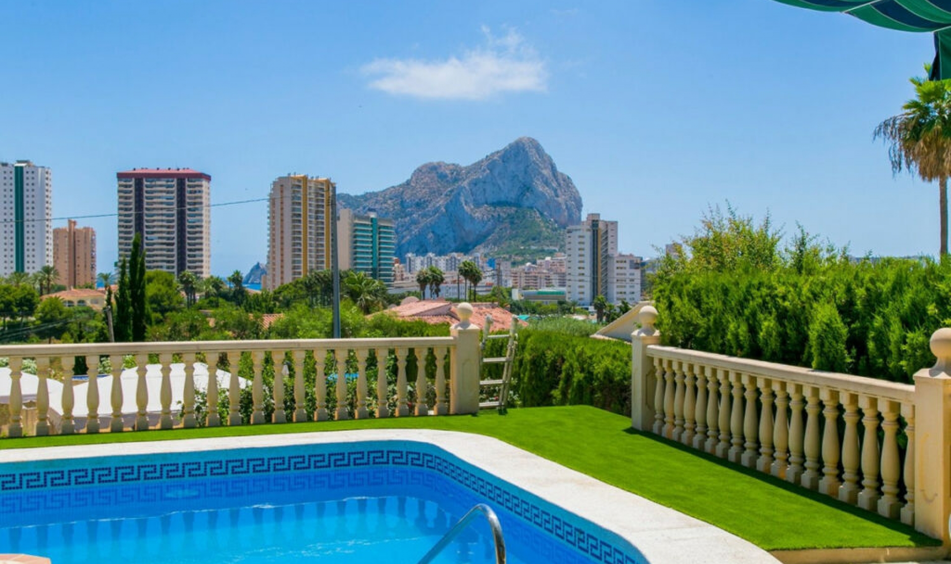 Resale - House -
Calpe