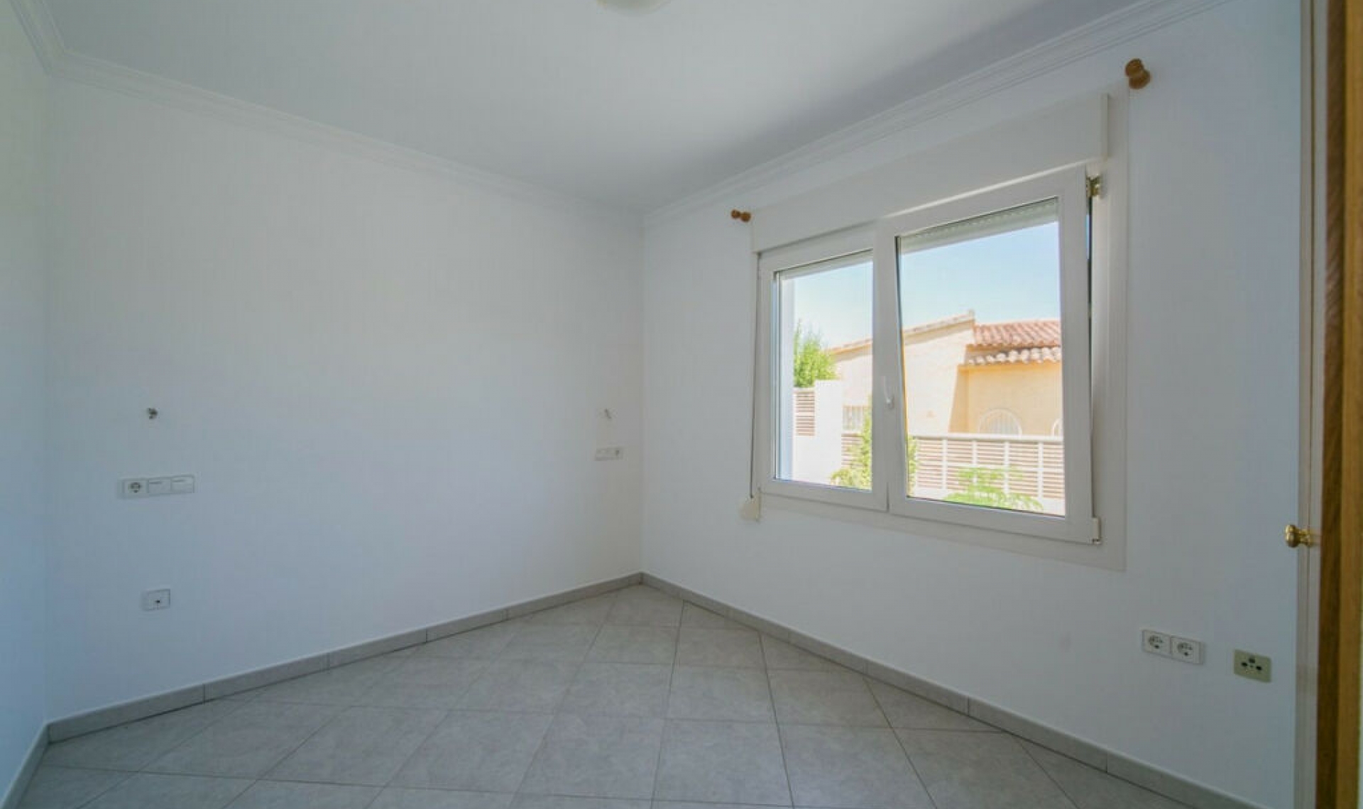 Resale - House -
Calpe