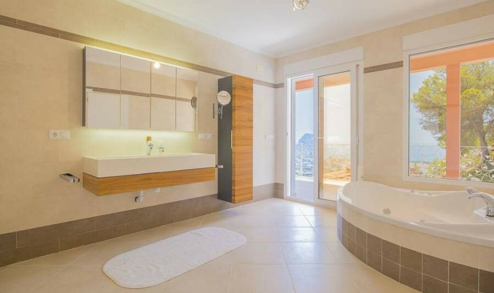 Resale - House -
Calpe