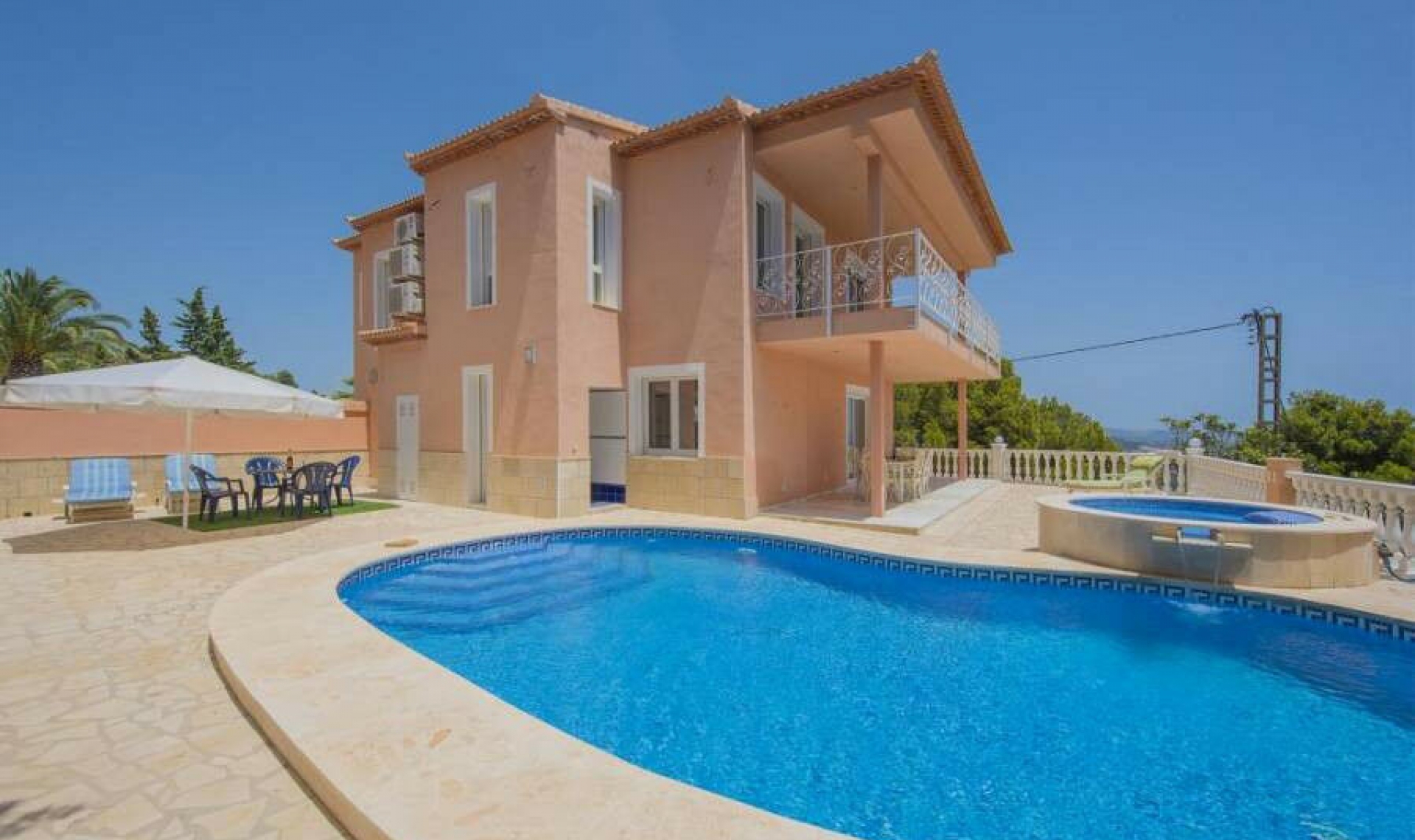 Resale - House -
Calpe