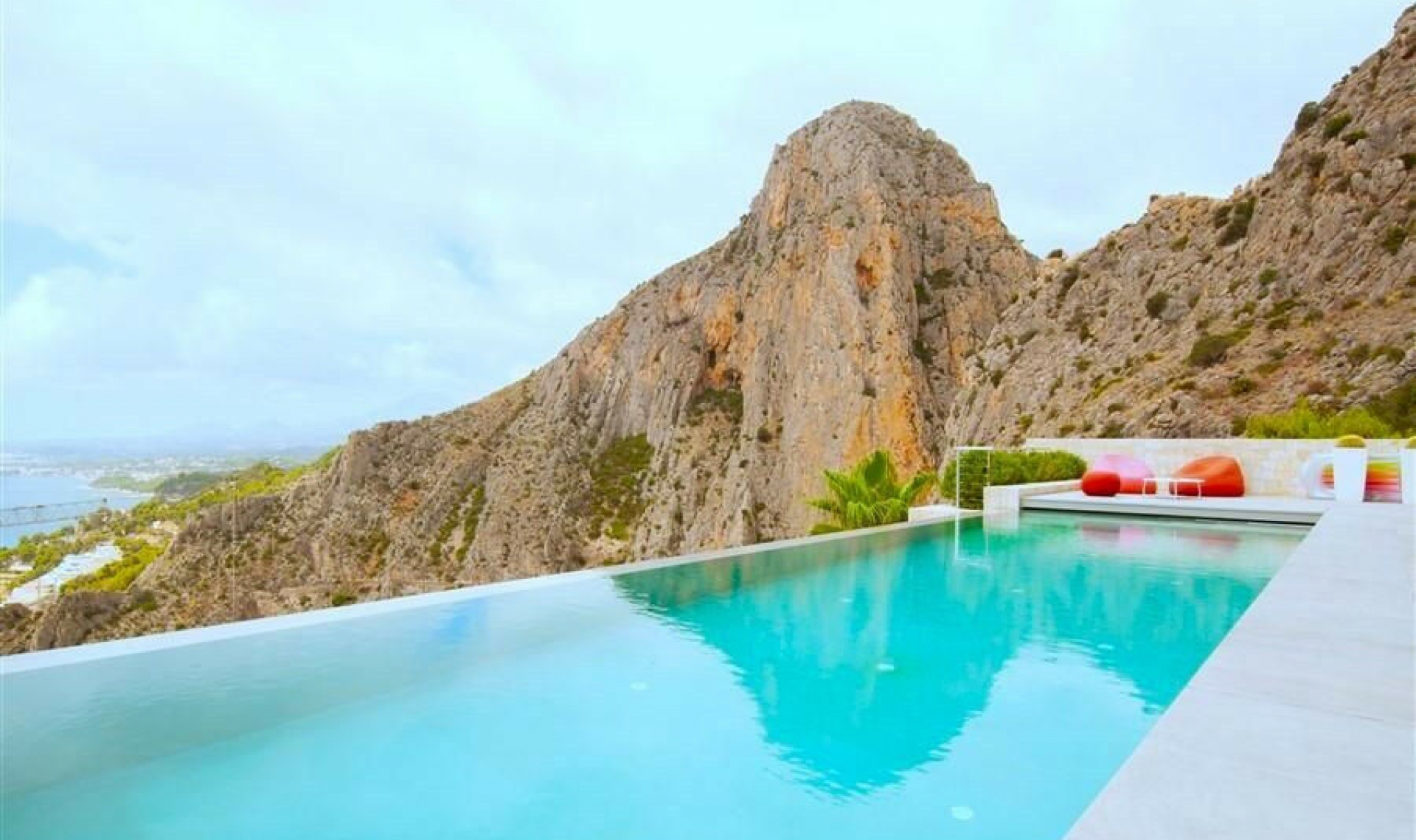 Resale - House -
Calpe