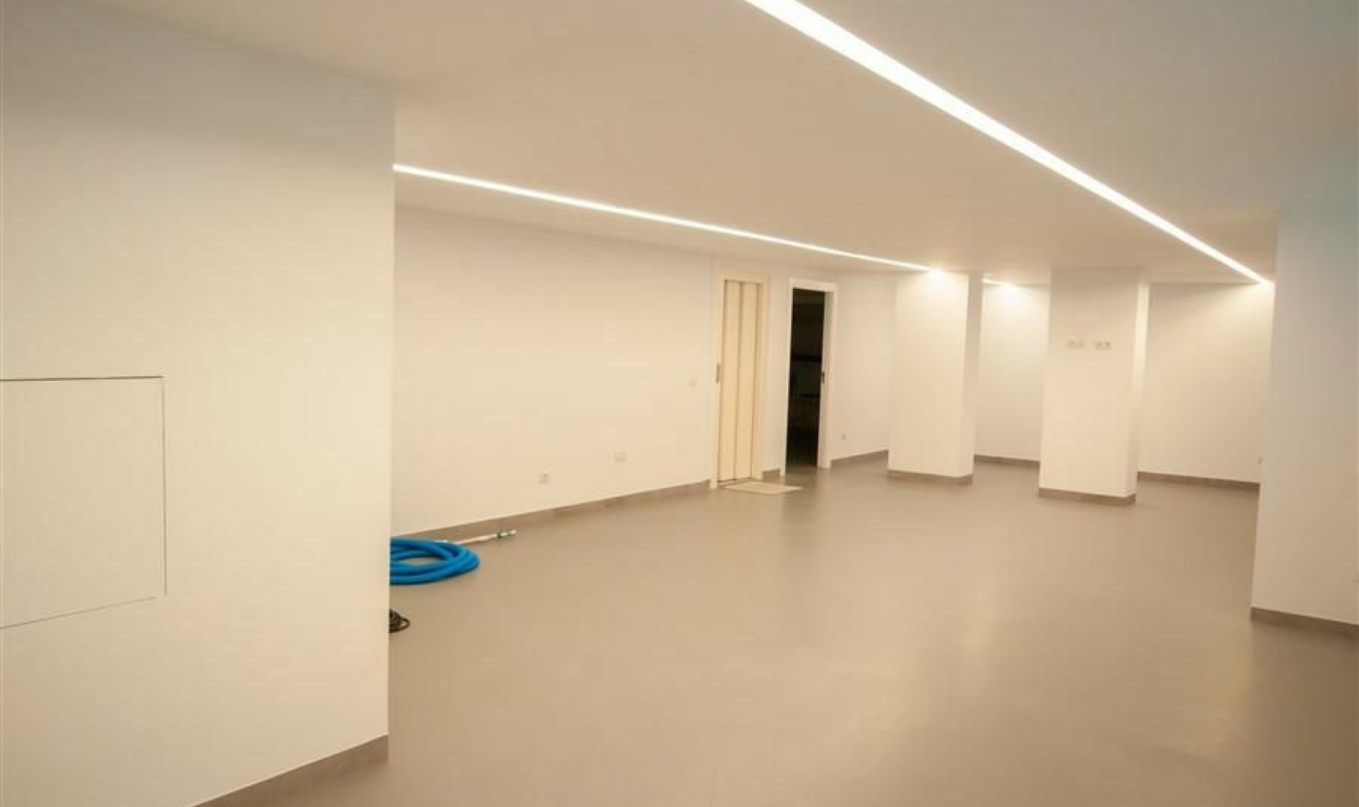 Resale - House -
Calpe