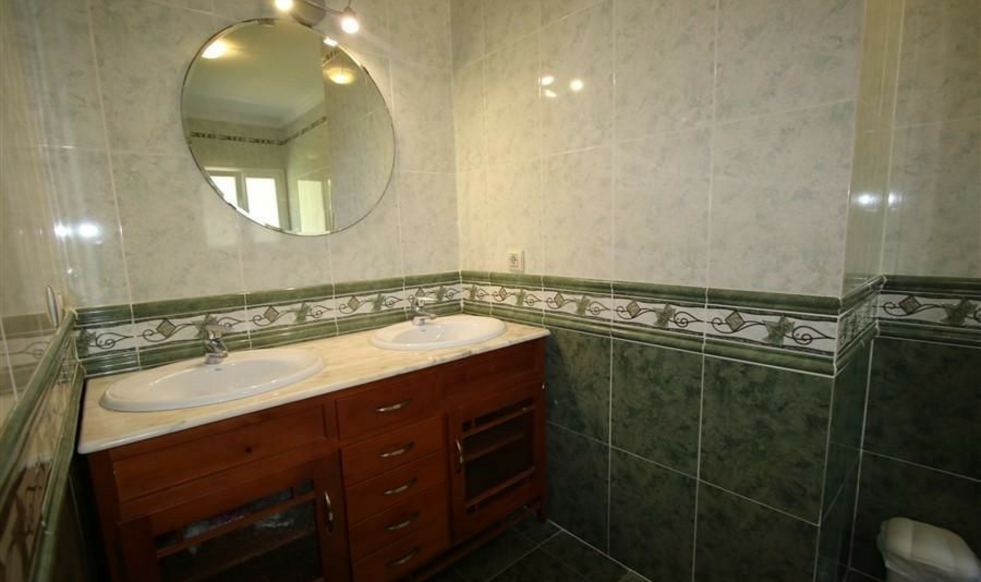 Resale - House -
Calpe