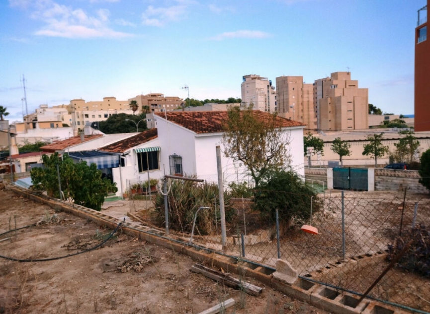 Resale - House -
Calpe