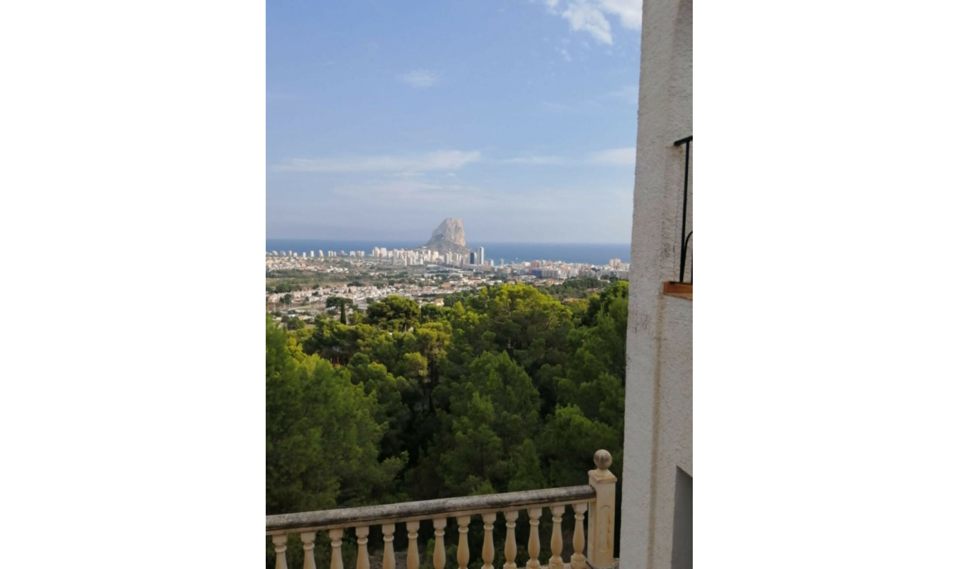 Resale - House -
Calpe