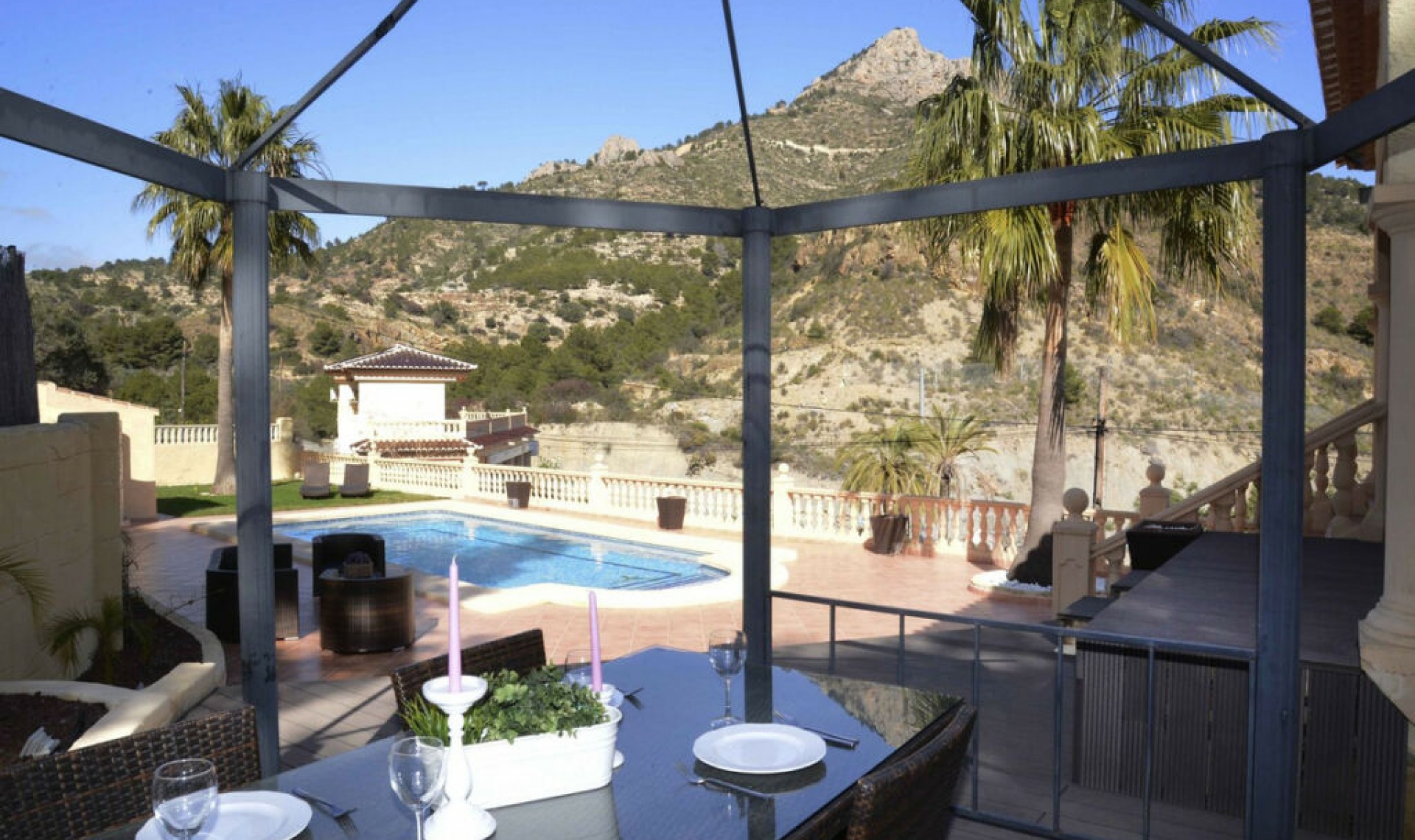 Resale - House -
Calpe