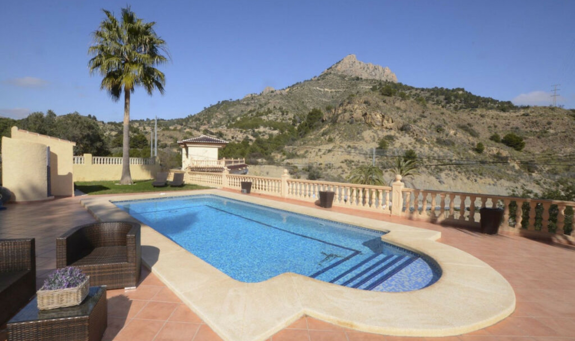 Resale - House -
Calpe