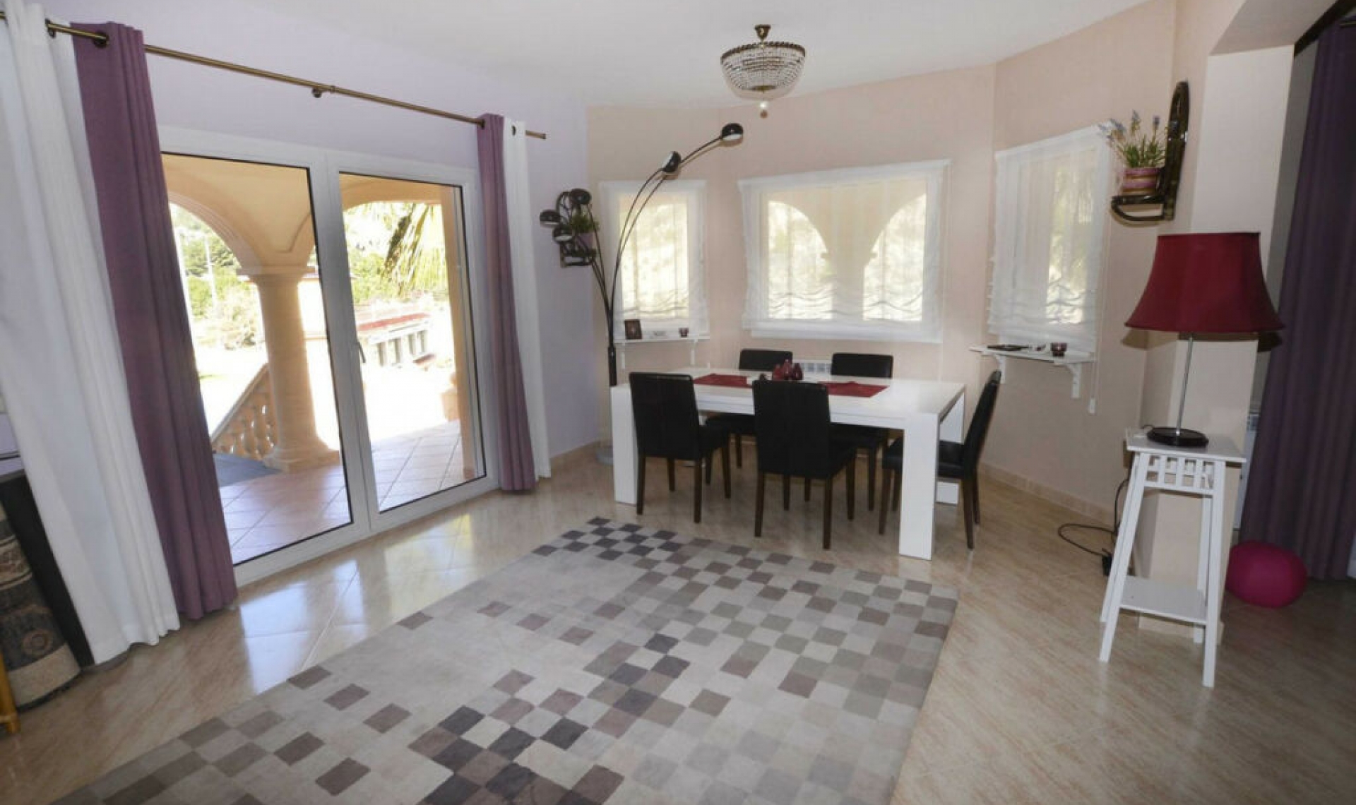 Resale - House -
Calpe