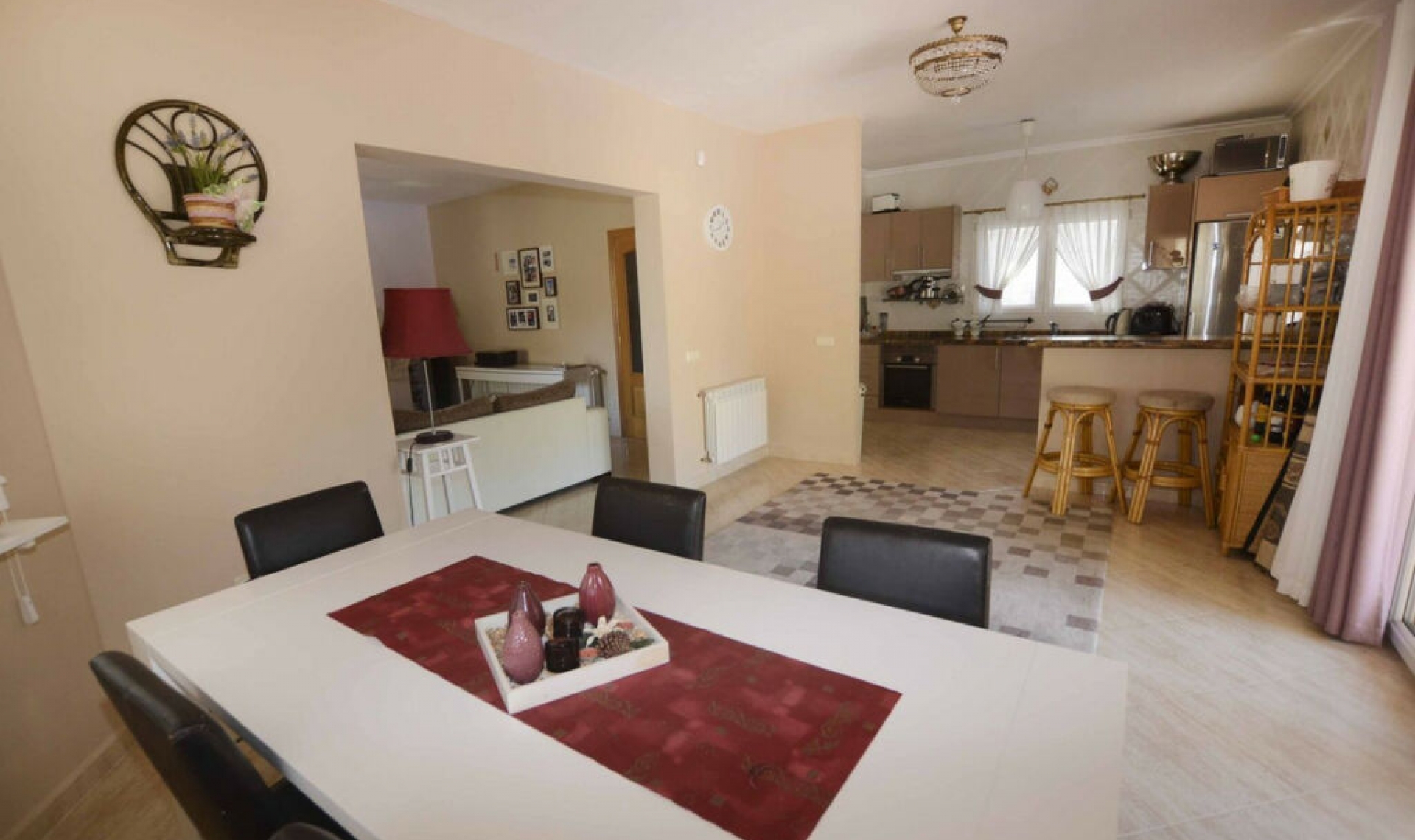 Resale - House -
Calpe