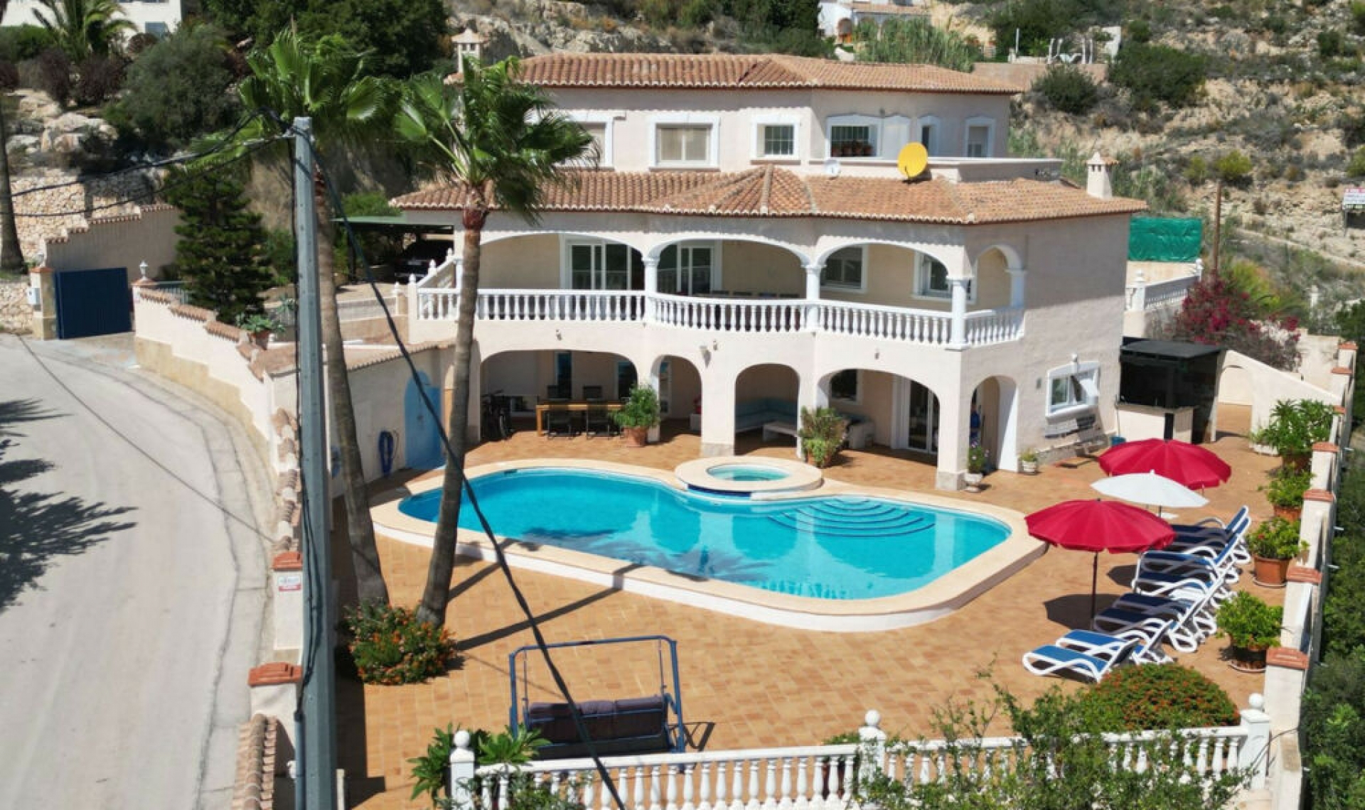 Resale - House -
Calpe