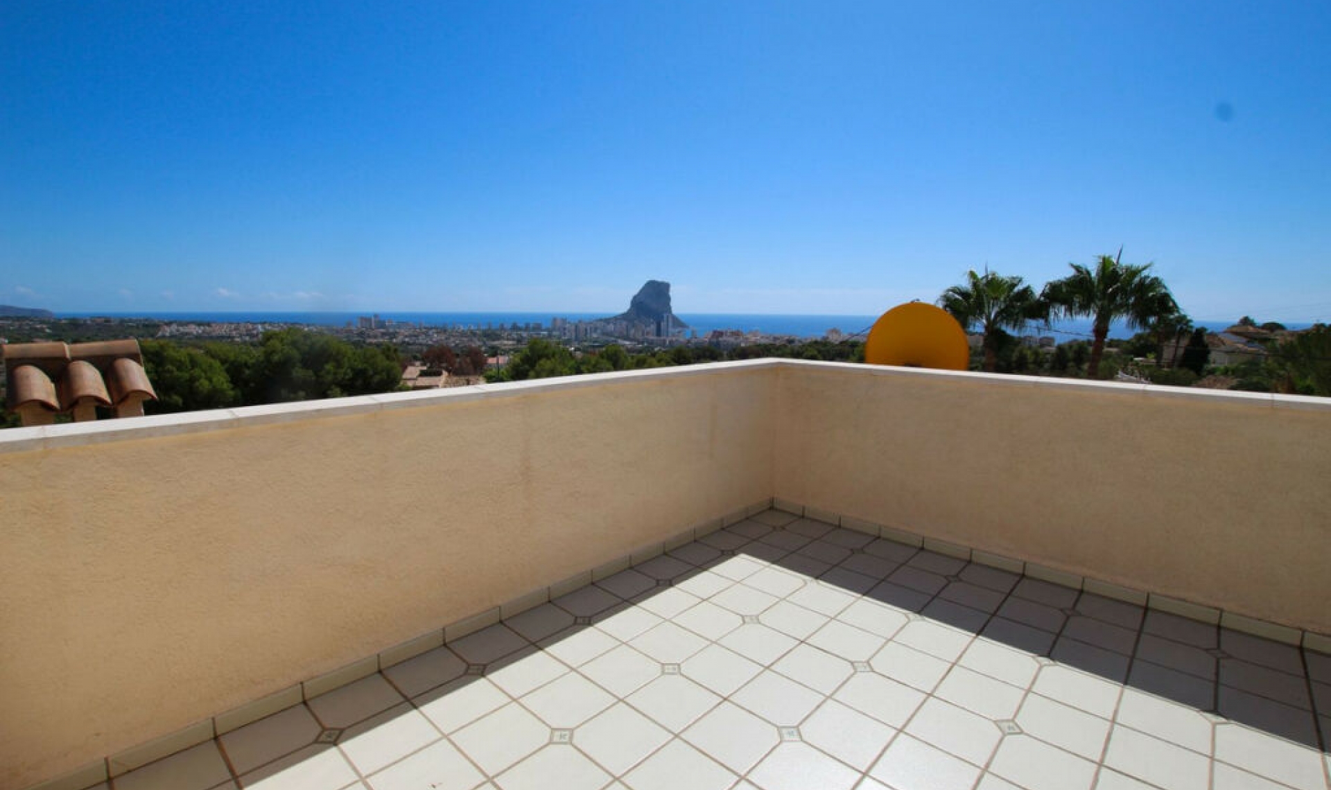Resale - House -
Calpe