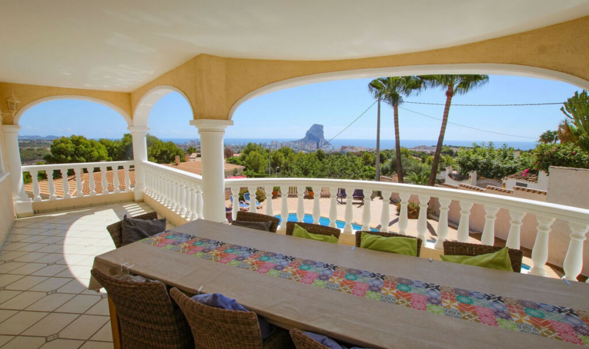 Resale - House -
Calpe